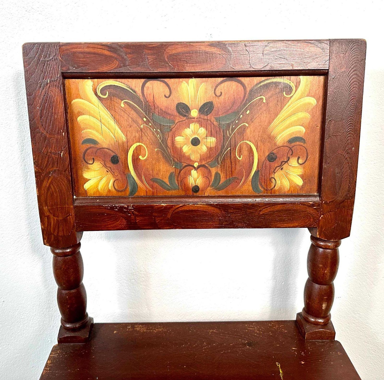 photo furniture Antique Swedish Dining Chairs – Hand Painted Folk Art Chairs, Early 20th Century