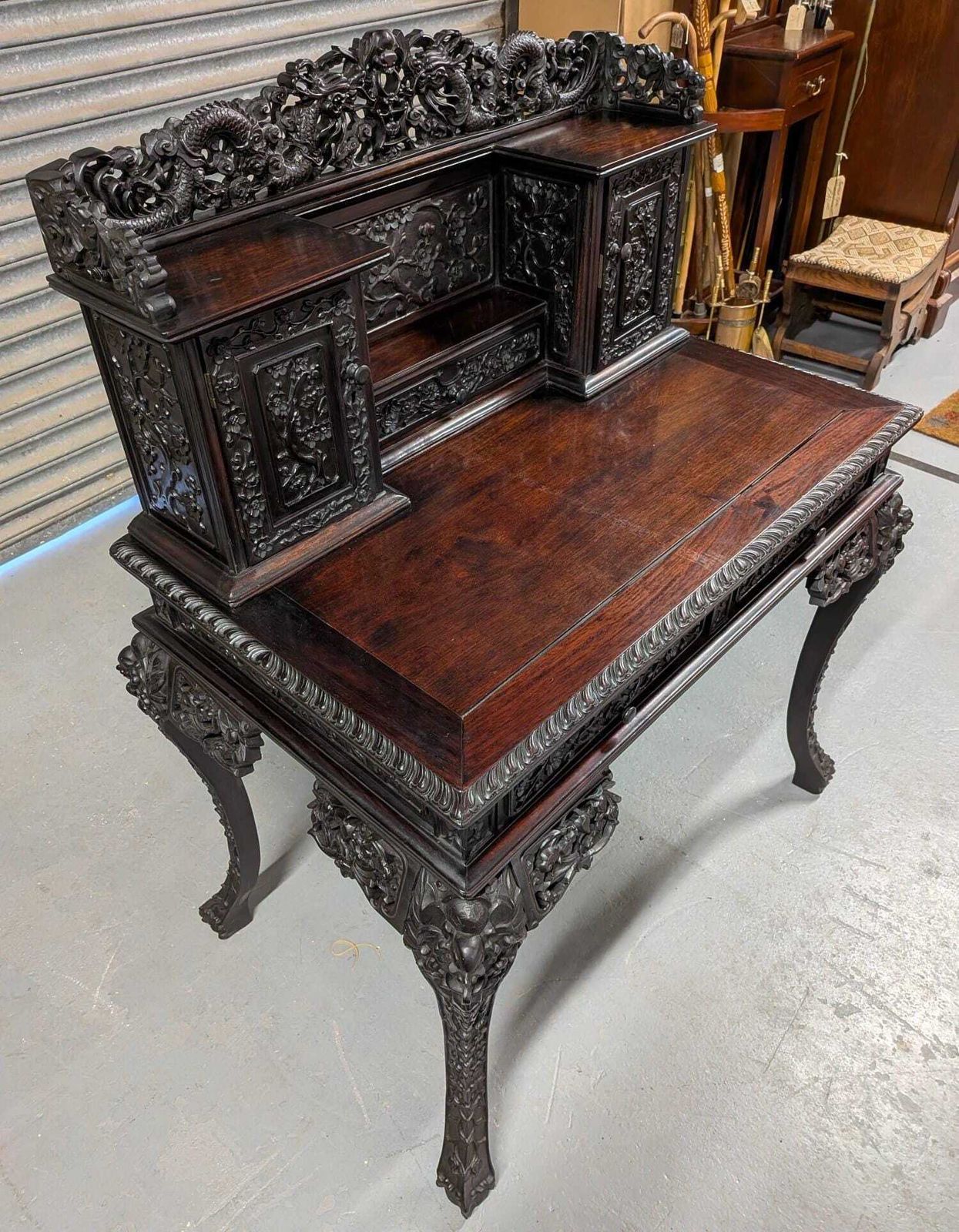 photo furniture Rare Victorian 1880 Antique Carved Hongmu Desk
