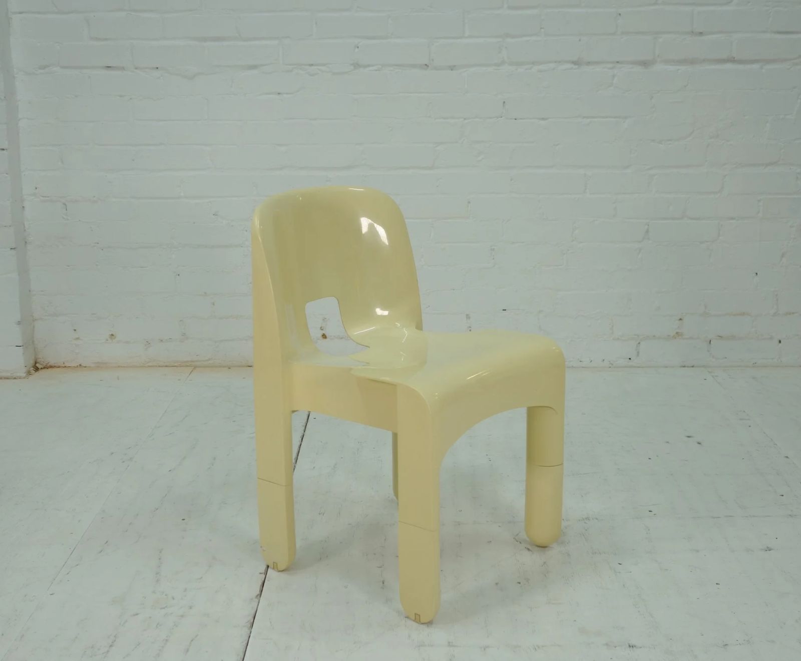 First Edition Universale Chair Model 860/861 By Joe Colombo