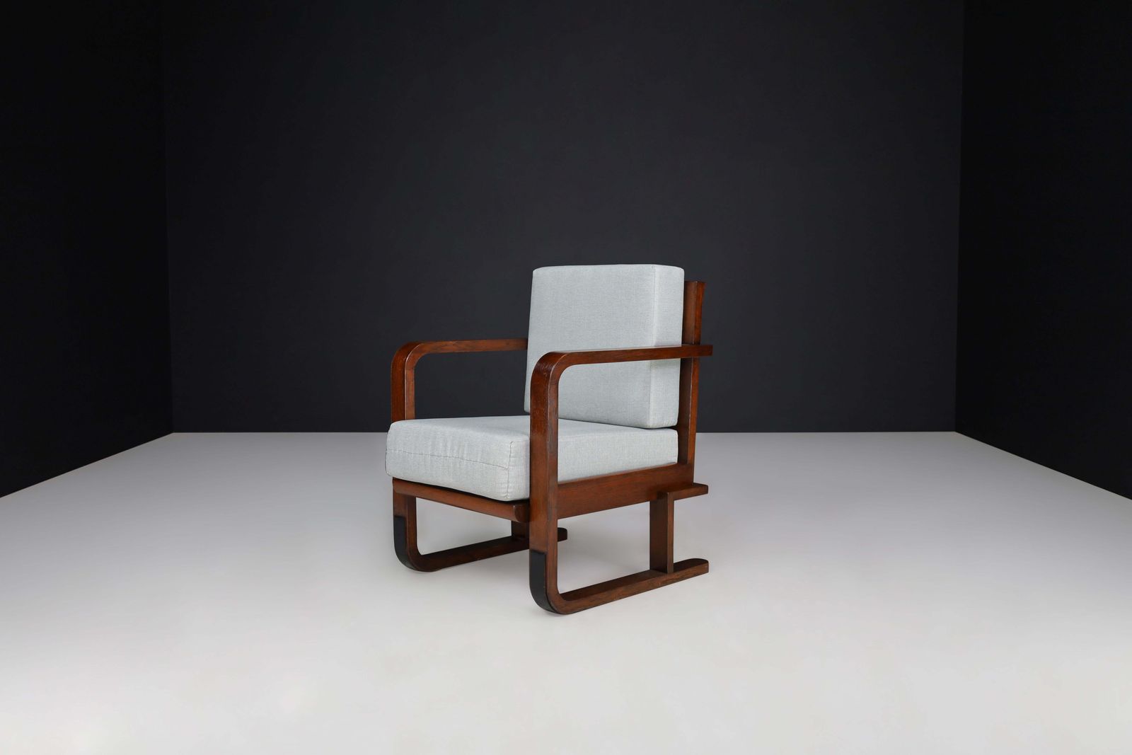 4631.0 Art Deco Armchairs In Oak Bentwood And New Upholstery, Austria 1930 photo