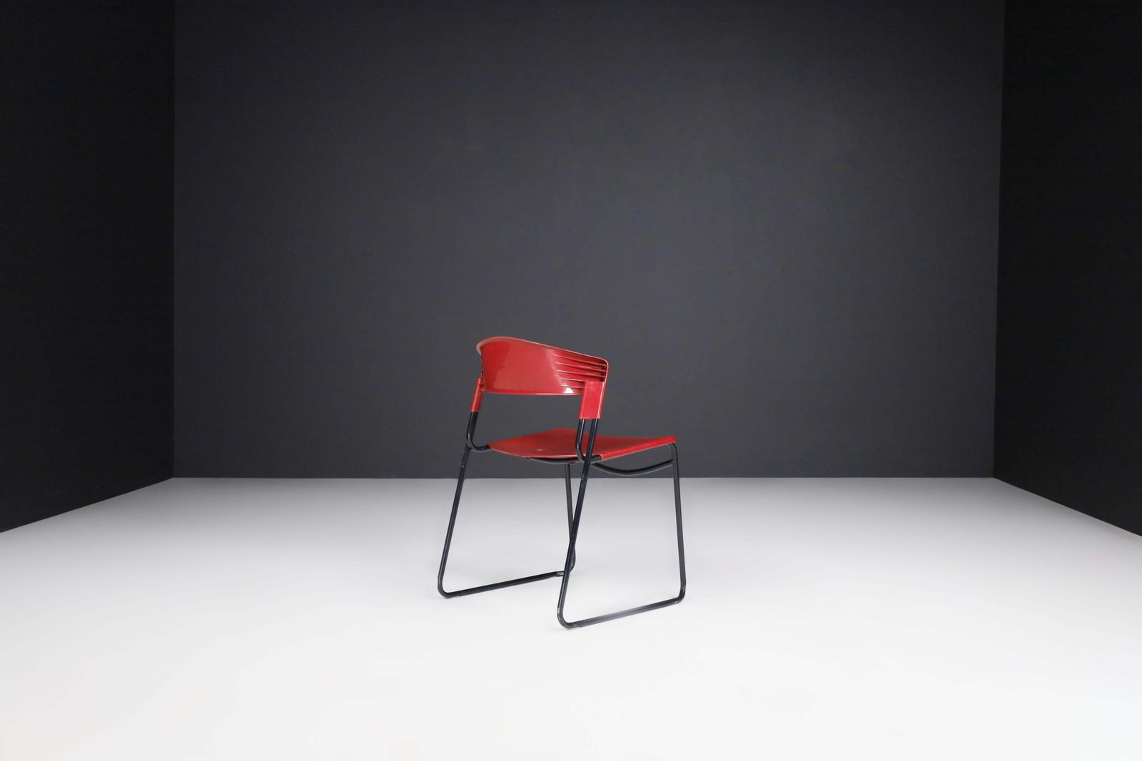 Set Of 6 Stackable Chairs Paolo Favaretto & Airborne Assisa Italy 1980s photo vinterior