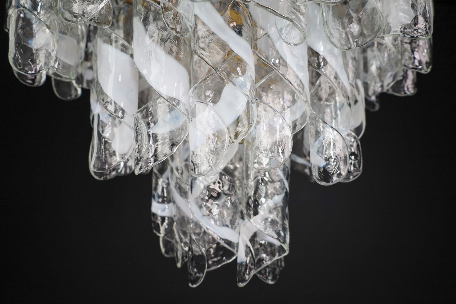 3859.0 Large Brass Chandelier With 'Torciglioni' Glass By Mazzega, Italy 1970s photo