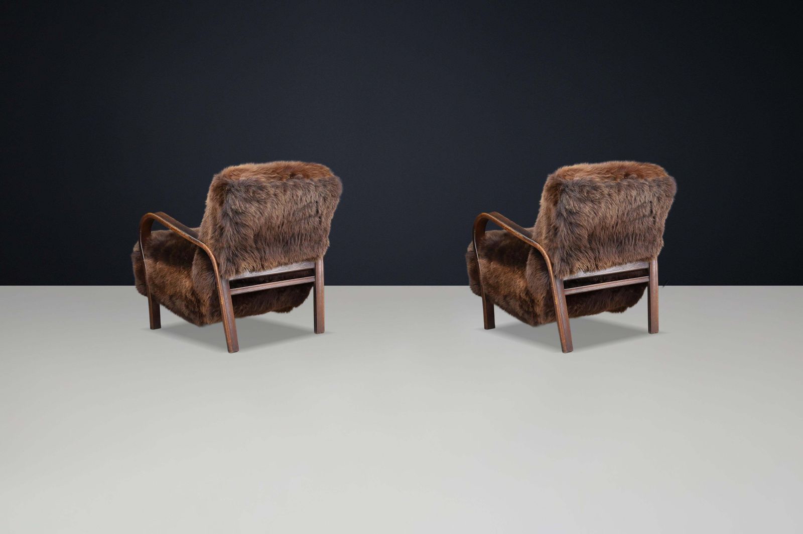 photo furniture 1940s Kozelka & Kropacek Armchairs In Texel Sheepskin & Brown Patinated Frame