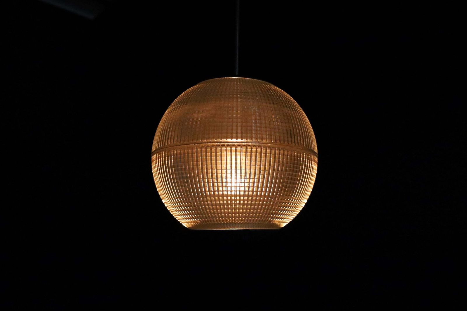 Xl Holophane Pendant Light – Original Paris Streetlamp, France, 1960 Set/24x photo vintage