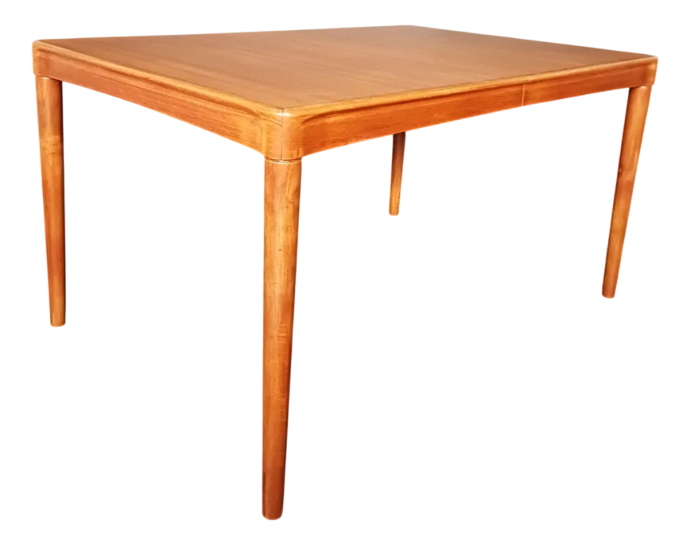 Mid Century Modern Extendable Teak Dining Table By H.W. Klein For Bramin
