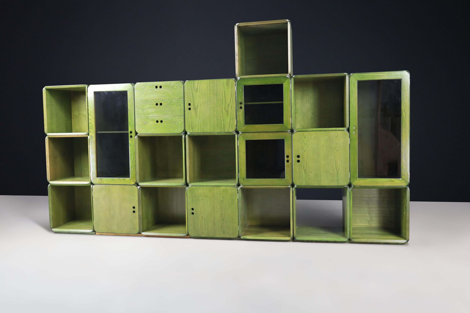 Derk Jan De Vries For Maisa Di Seveso, Natural Green Modular Cabinet Bookcase. photo vinterior