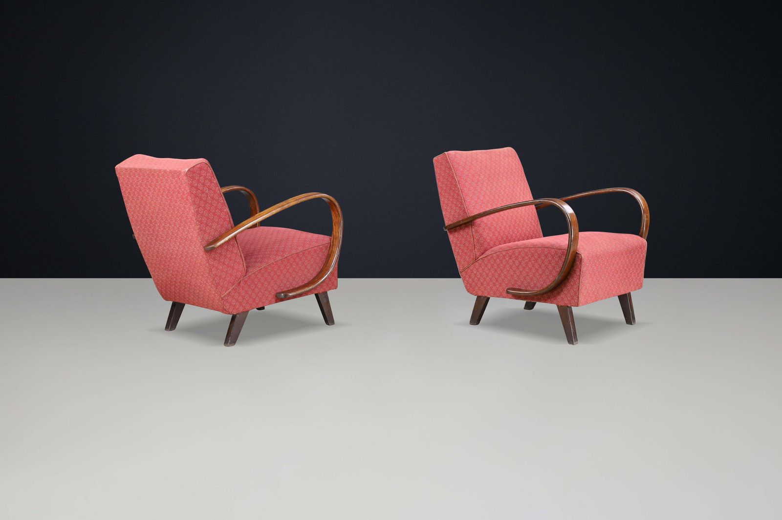 Pair 1940s Jindřich Halabala H 227 Bentwood Armchairs With Original Upholstery photo vinterior