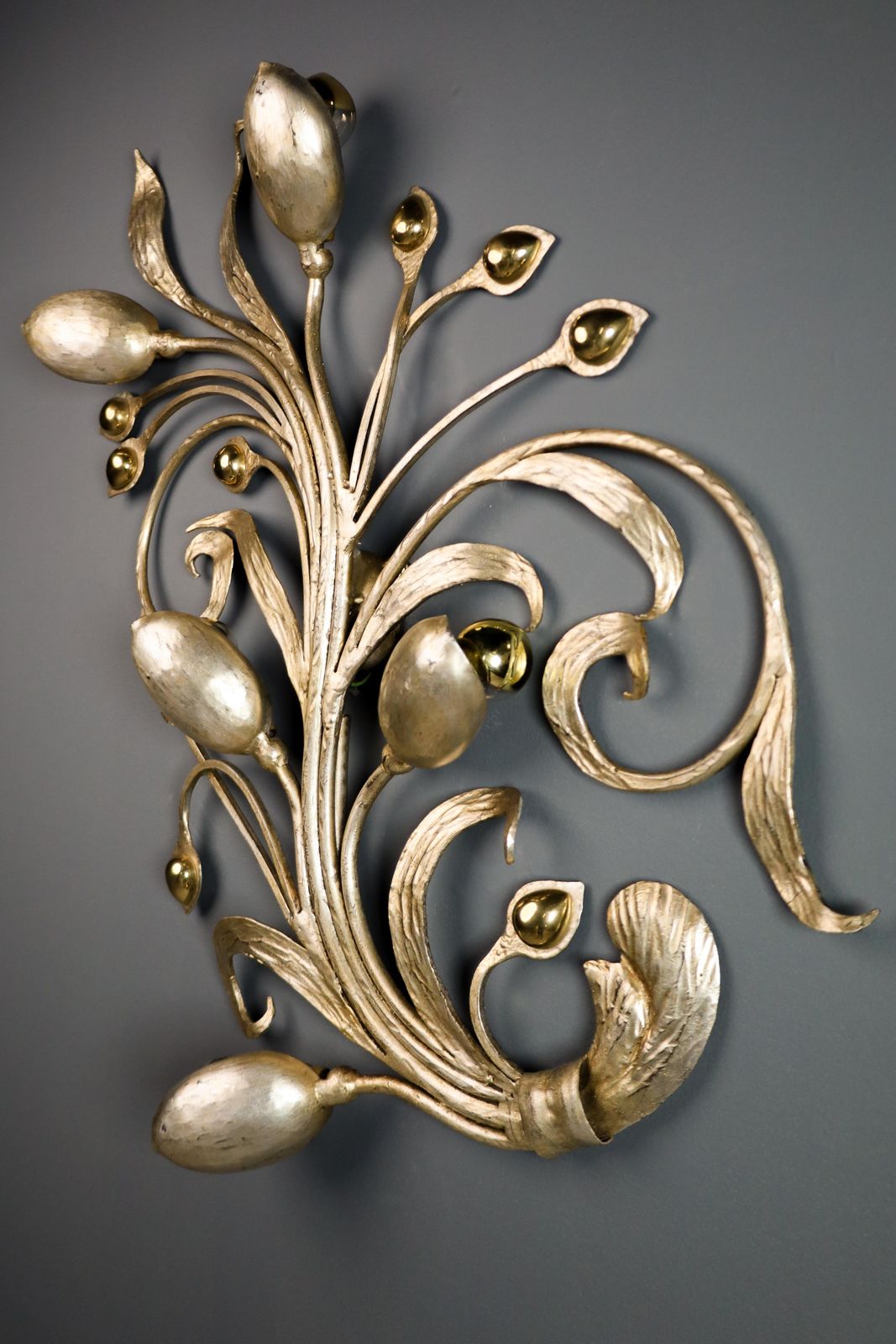 photo vintage Monumental Floral Leaf Brass Wall Lights / Sculptures By Hans Möller Germany '60
