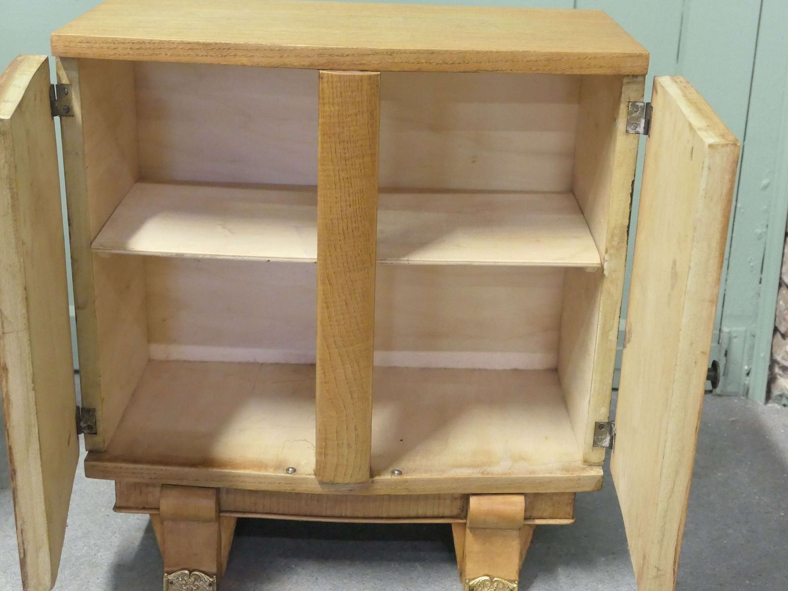 A Pair Of French Art Deco Bedside Cabinets photo 1182.0