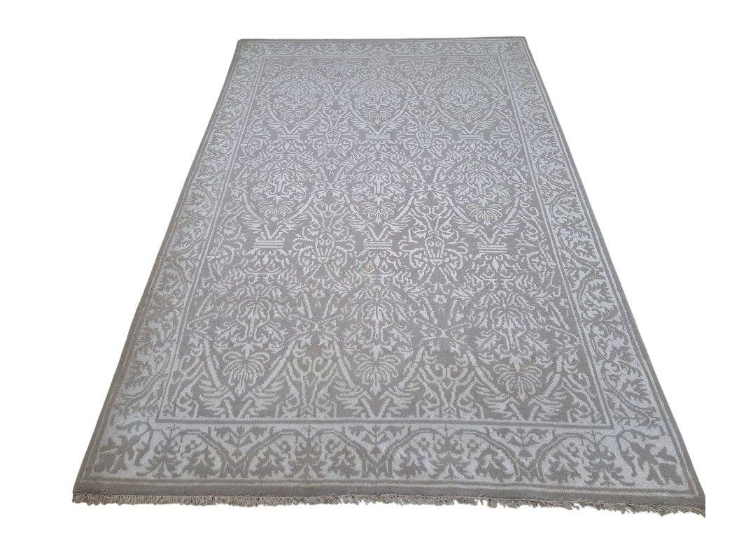 5.6x8 Ft New Hand Knotted Silk Rug. Living Room Carpet. Custom Size Available