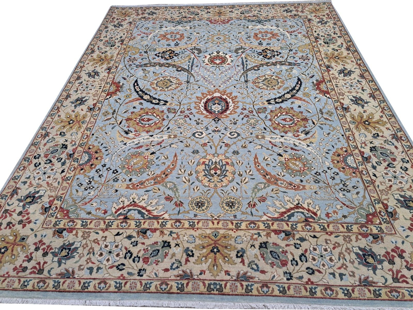 8x10 Ft 18th Century Heriz Design Wool Rug. Handmade Antique Style Area Rug