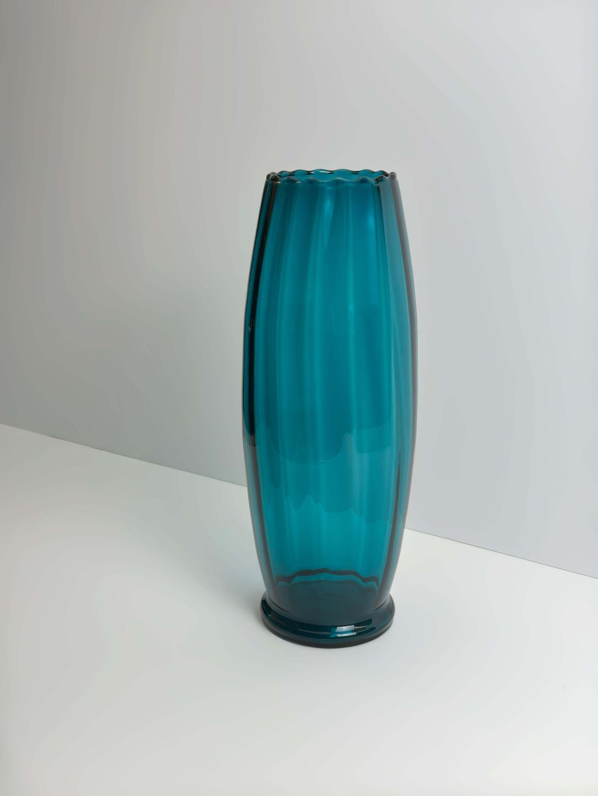 photo furniture Large Teal Empoli Art Glass Vase Attributed To Rossini, Italy 1960s