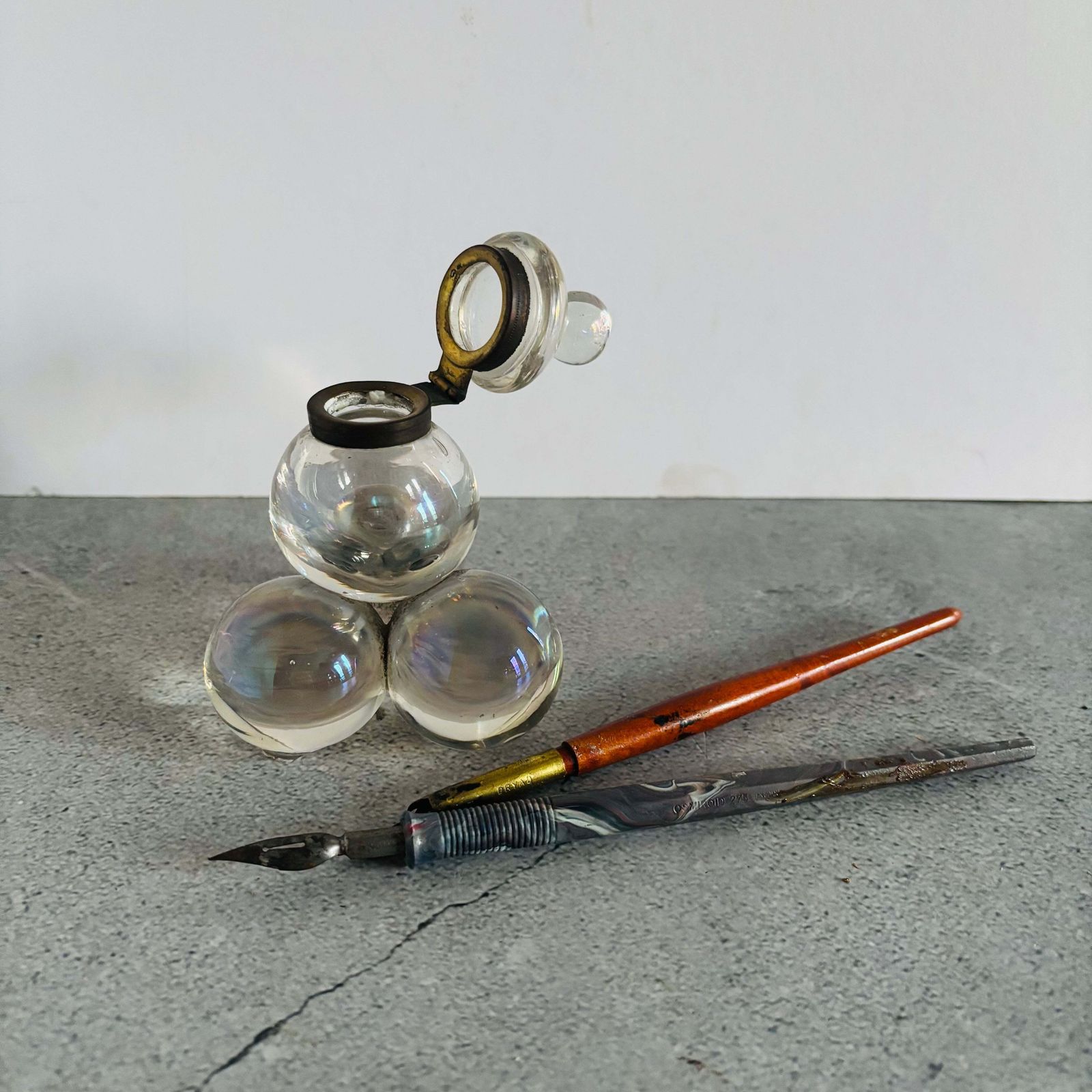 Antique Iridescent Glass Soap Bubble Inkwell photo vintage
