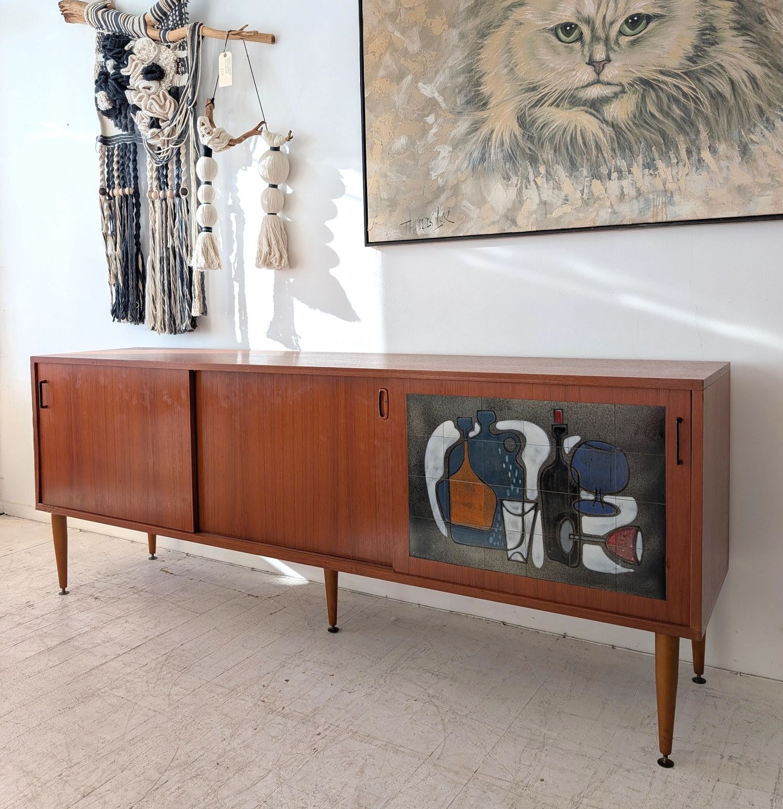 photo vintage Mid Century Sideboard By Alfred Hendrickx, Belgium, 1960s, Teak & Vigneron Ceramic Tile