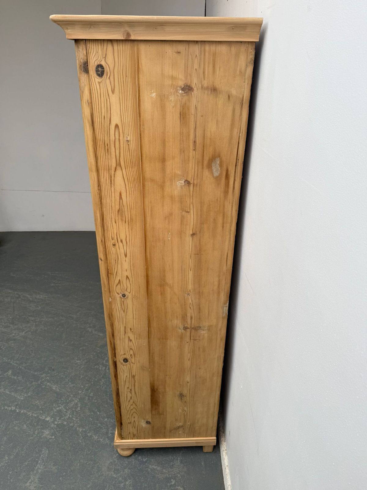 A Quality Georgian Pine Cupboard To Wax/Paint photo furniture