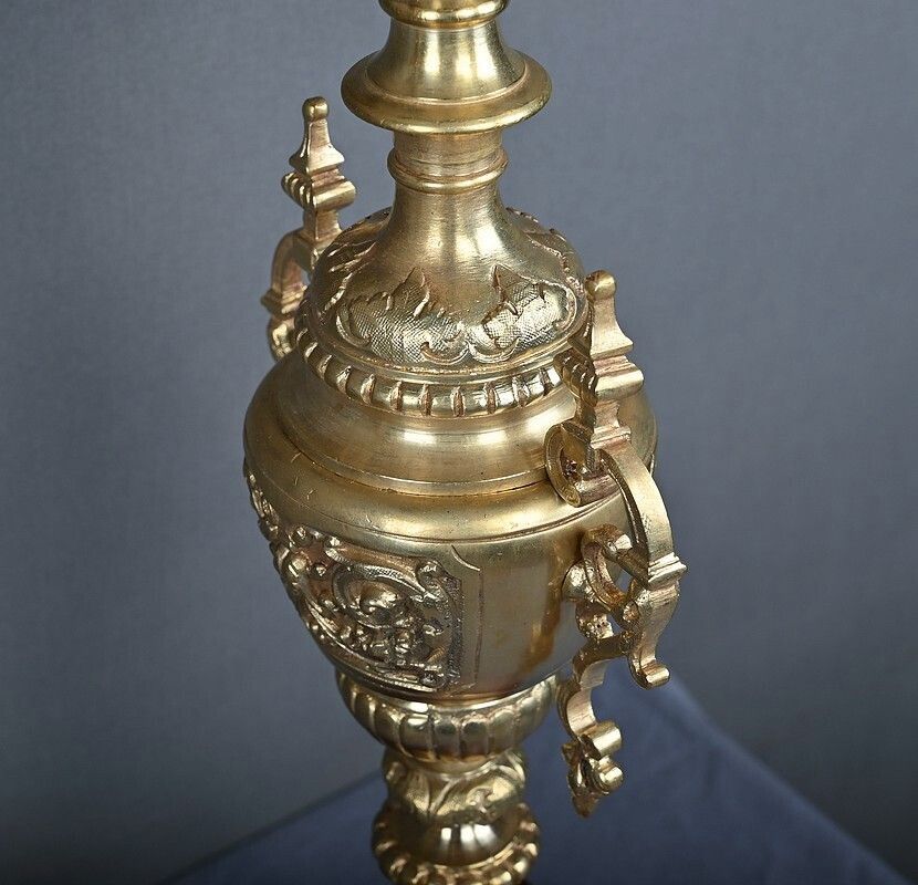 photo vinterior Pair Of Important Bronze Candelabra, Renaissance Style – 1920