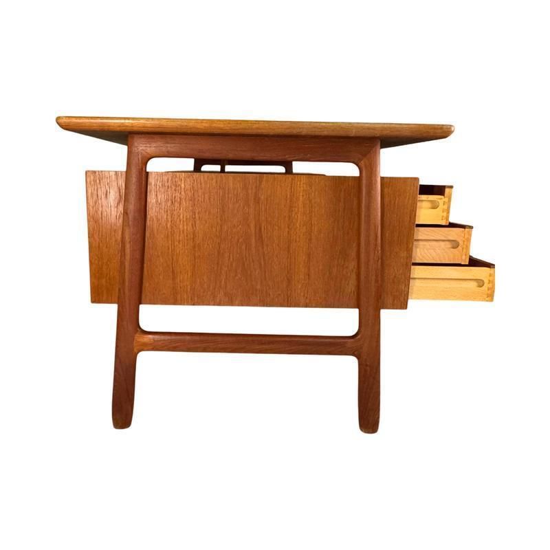 Model 75 Executive Desk By Gunni Omann For Omann Juns Møbelfabrik, 1960s photo 2184.0
