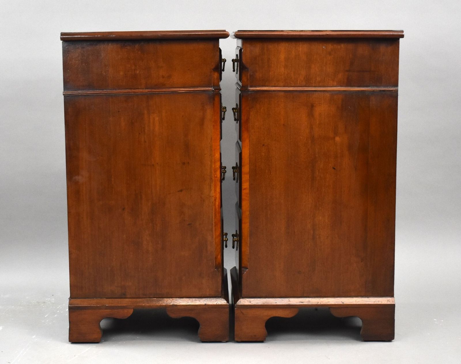 Pair Of Victorian Burr Walnut Bedsides photo Furniture
