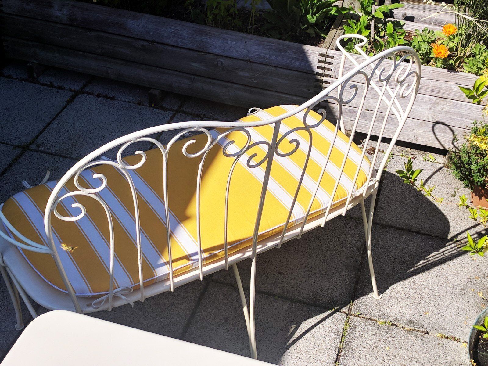 Mid Century Modern Austrian Wrought Iron Garden Seating Set By Karasek & Co, 1950s, Set Of 2 photo vintage