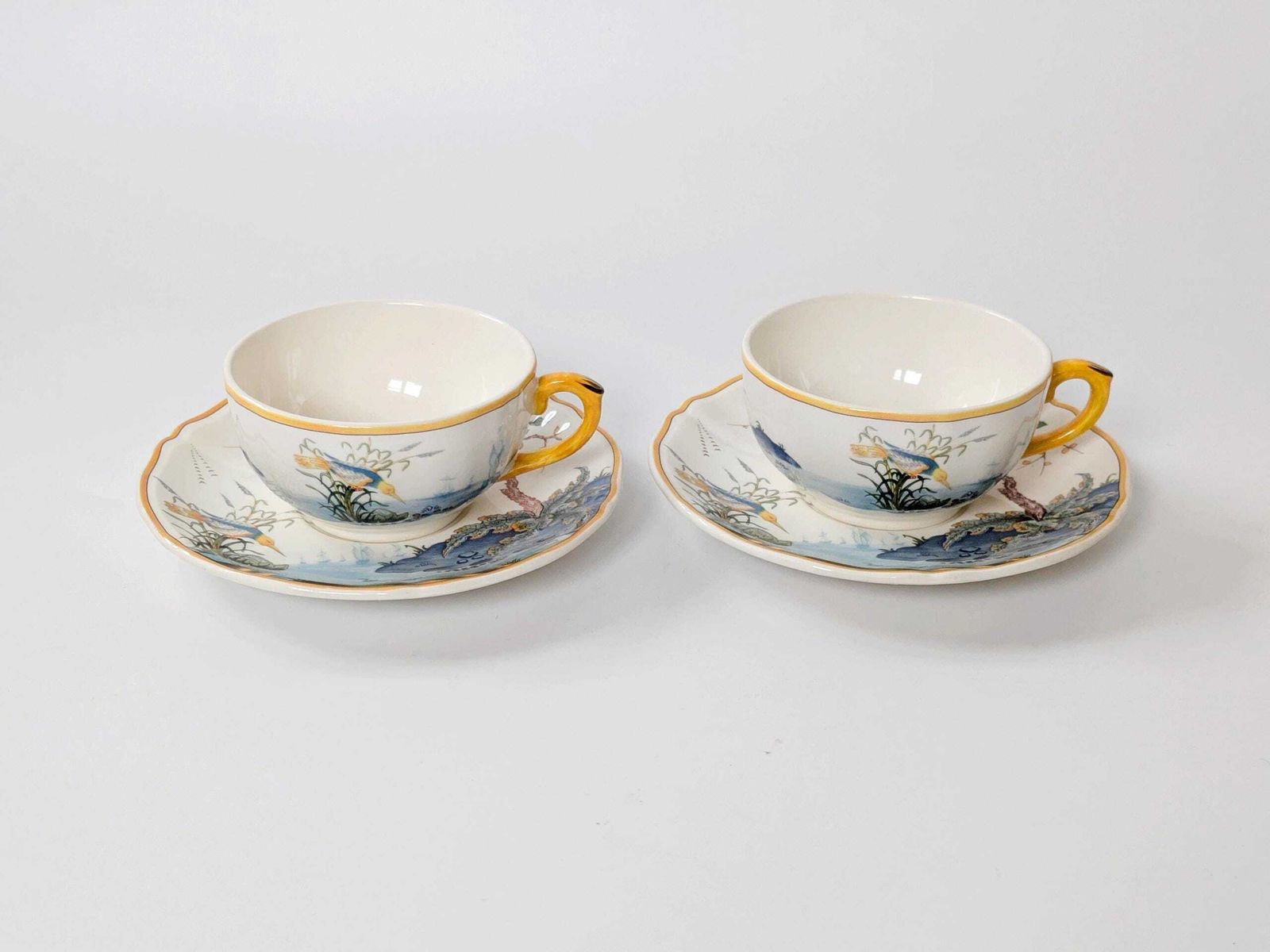 Set Of 2 Gien Magellan “Caraïbes” Tea Cup & Saucer: Collectible Vintage French Faience photo for sale