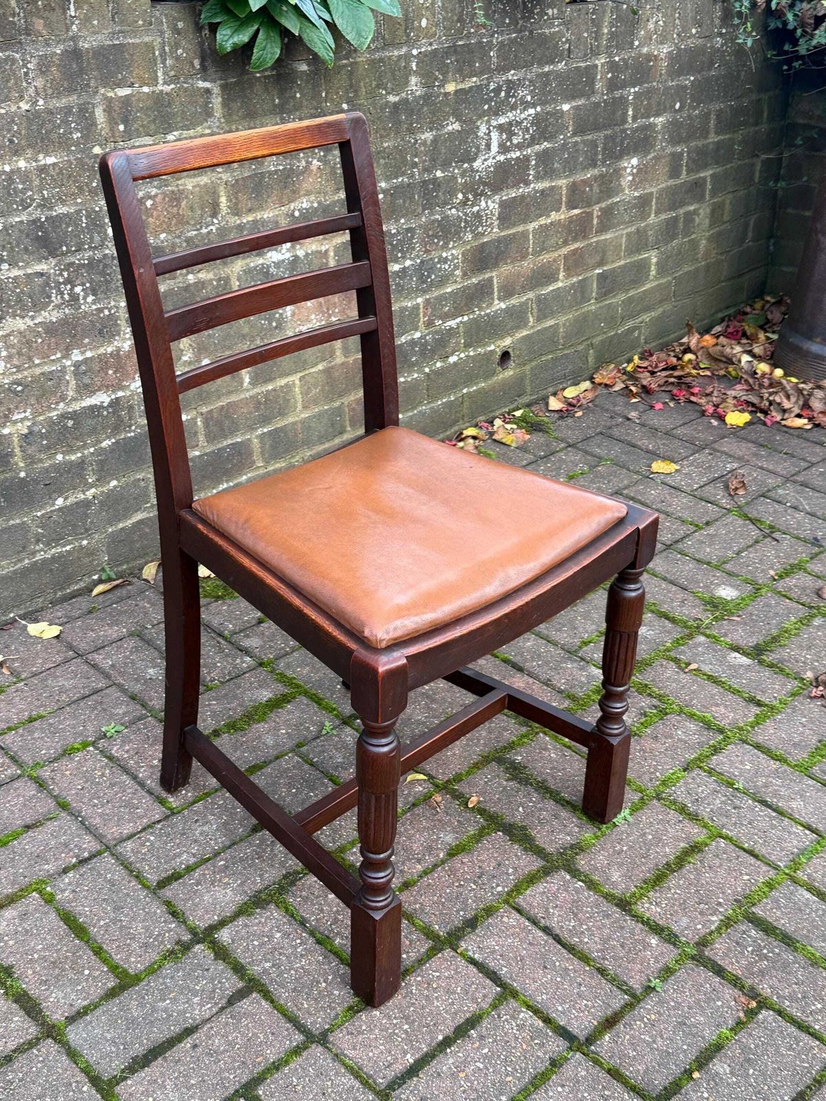 Vintage 1940s/50s High Wycombe Be At Ees Ladder Back Solid Wooden Chair With Leather Seat, Bristow & Townsend Ltd photo Furniture