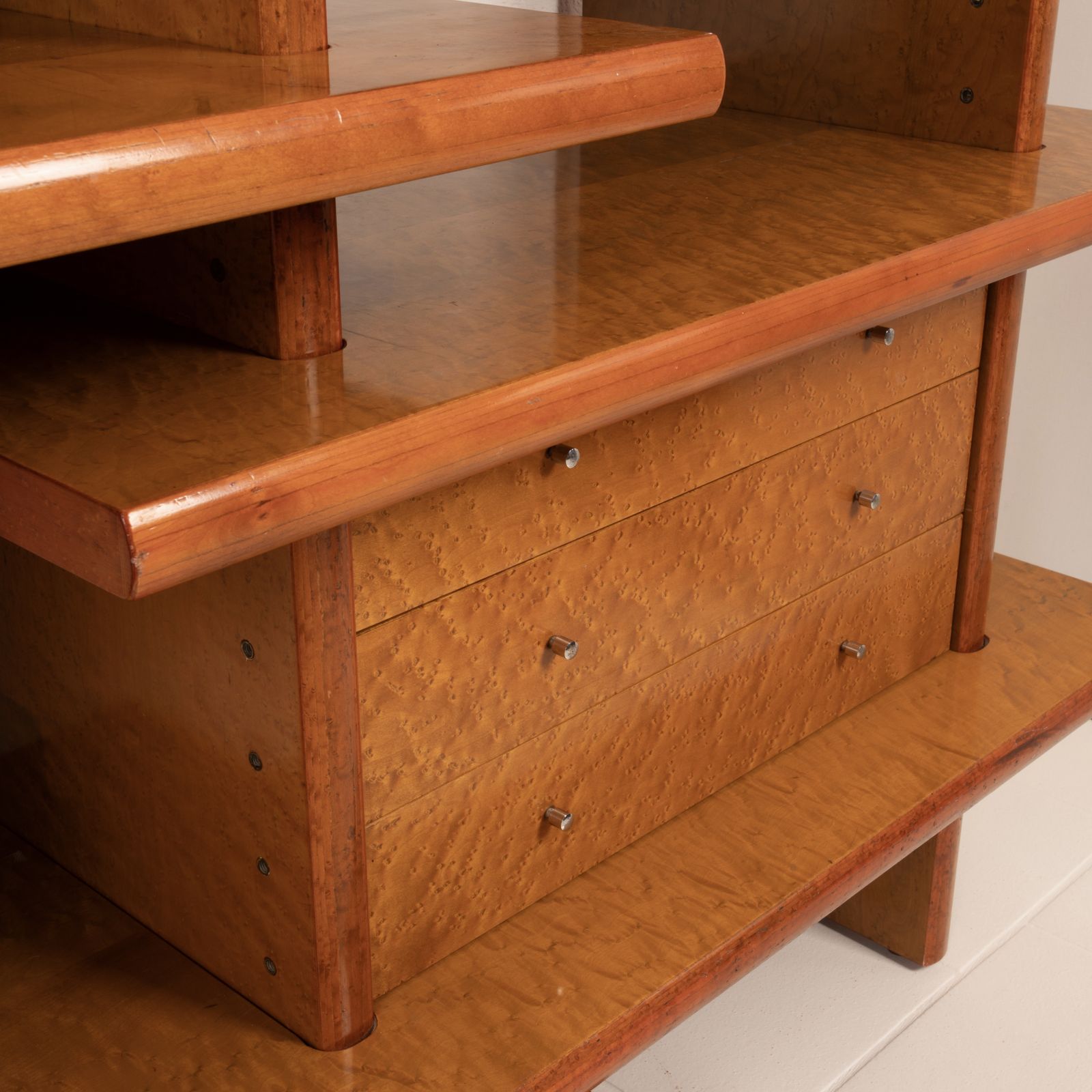 Crossing Bookcase By Giovanni Offredi For Saporiti, 1970s photo for sale