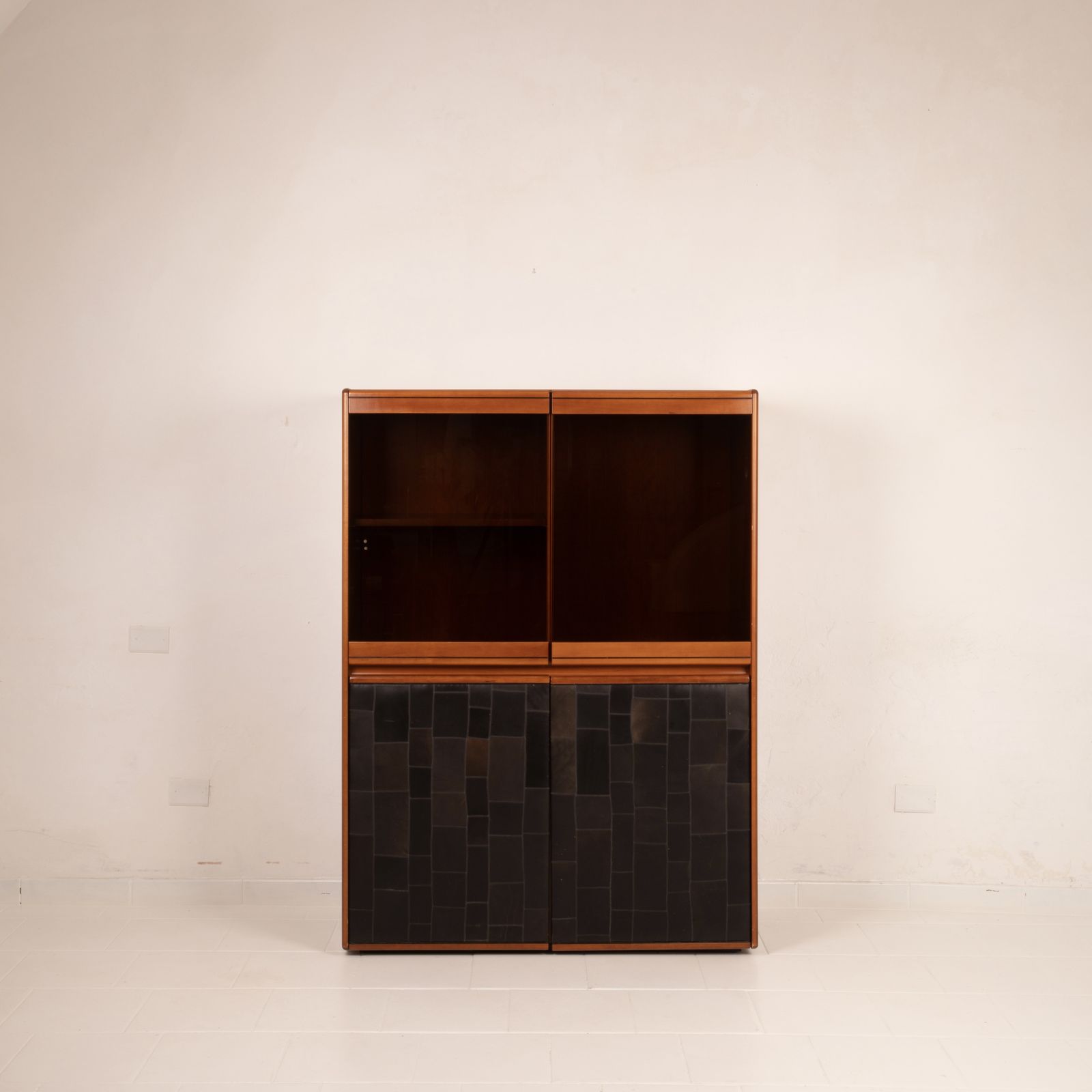 photo vintage Pecary Cabinet By Tito Agnoli For Caleido Frau 1970