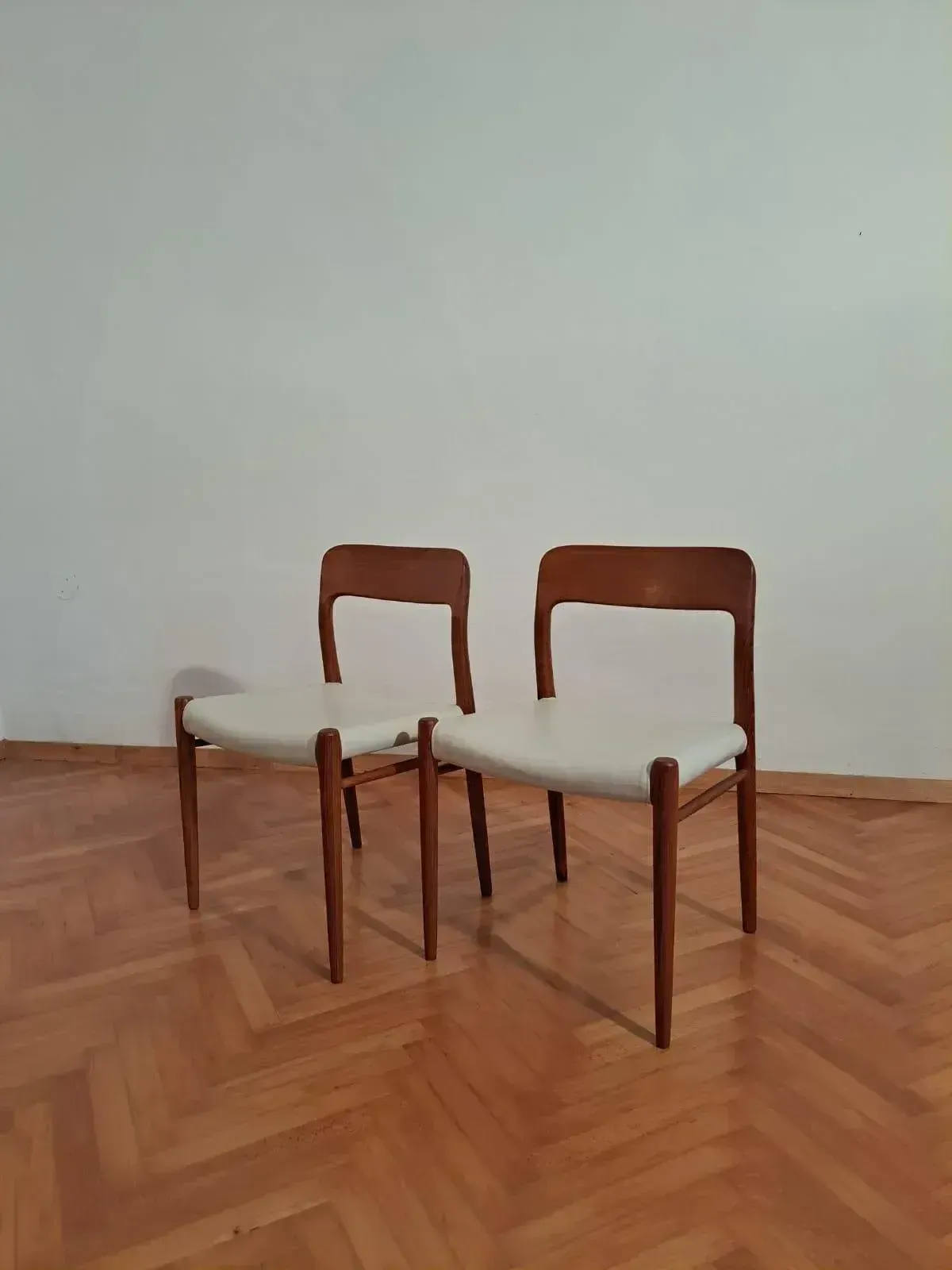 Set Of Dining Chairs By Niels O. Møller For J.L. Møllers Møbelfabrik, 1970s photo vintage