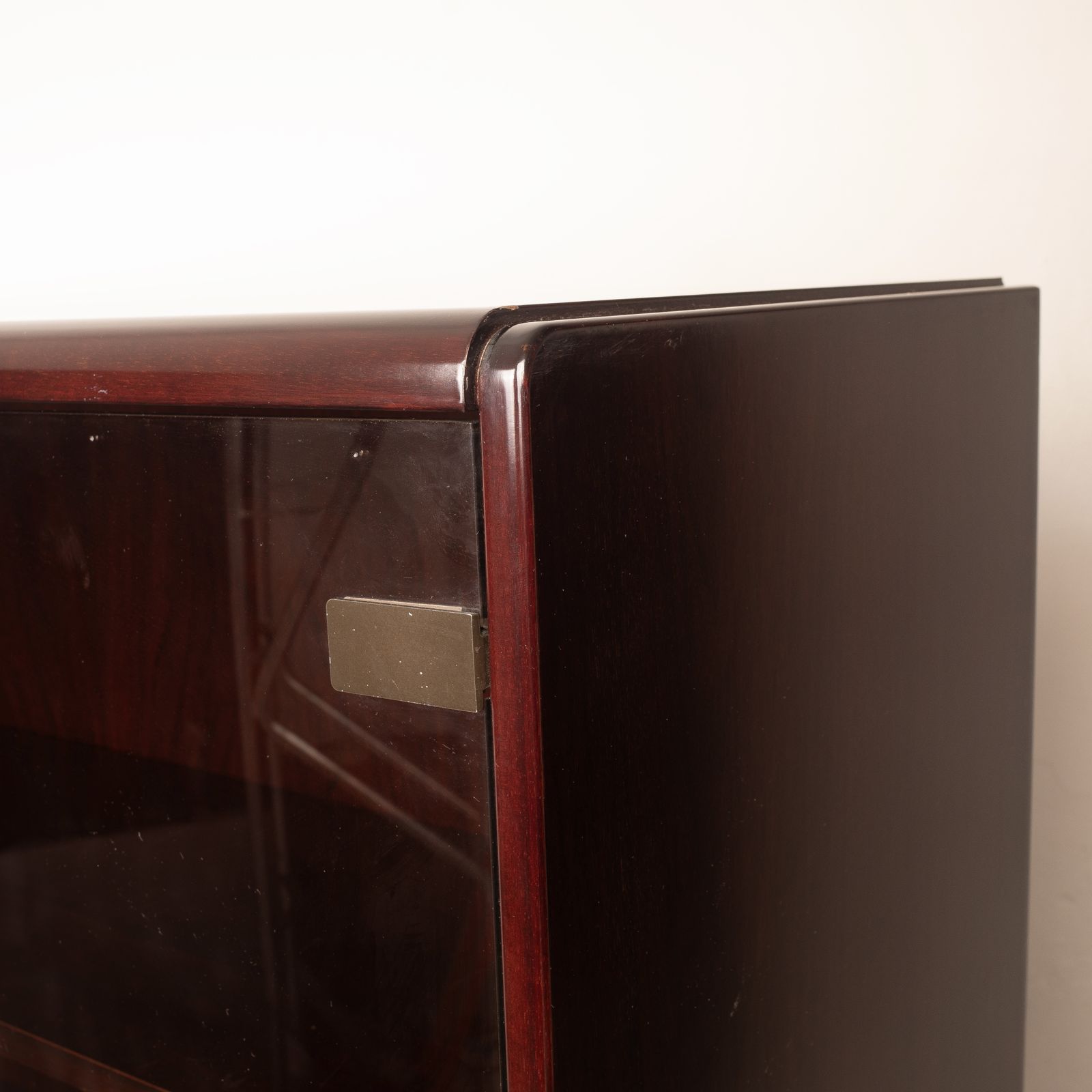 photo vinterior "Daniel" Cabinet By Paolo Piva For Fama