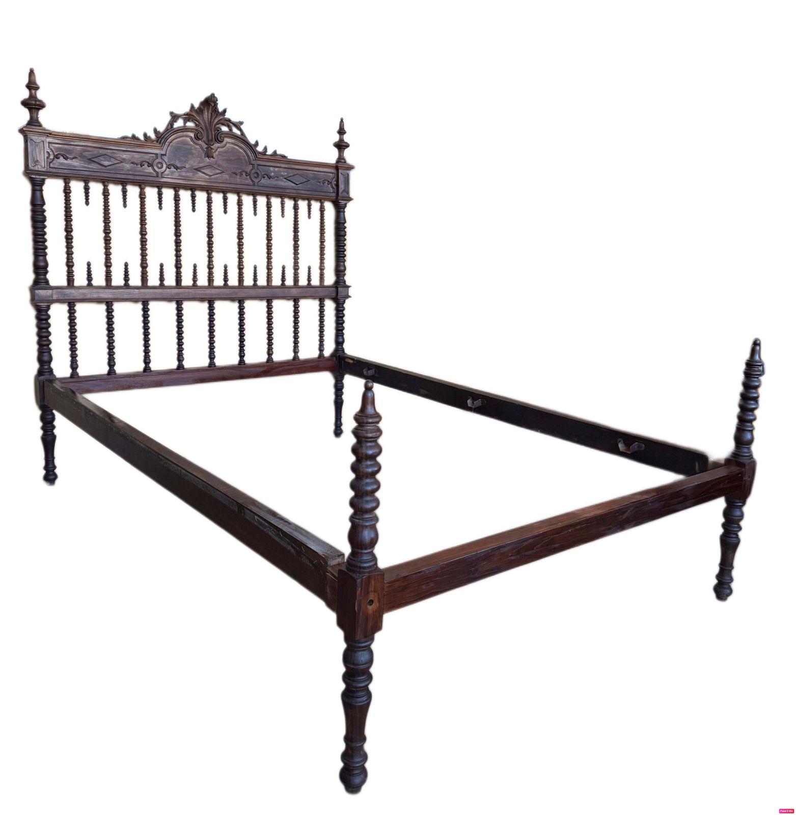 Early 20th Carved Medallions Queen Size Bed, Original Four Poster Lisbon Bed photo furniture