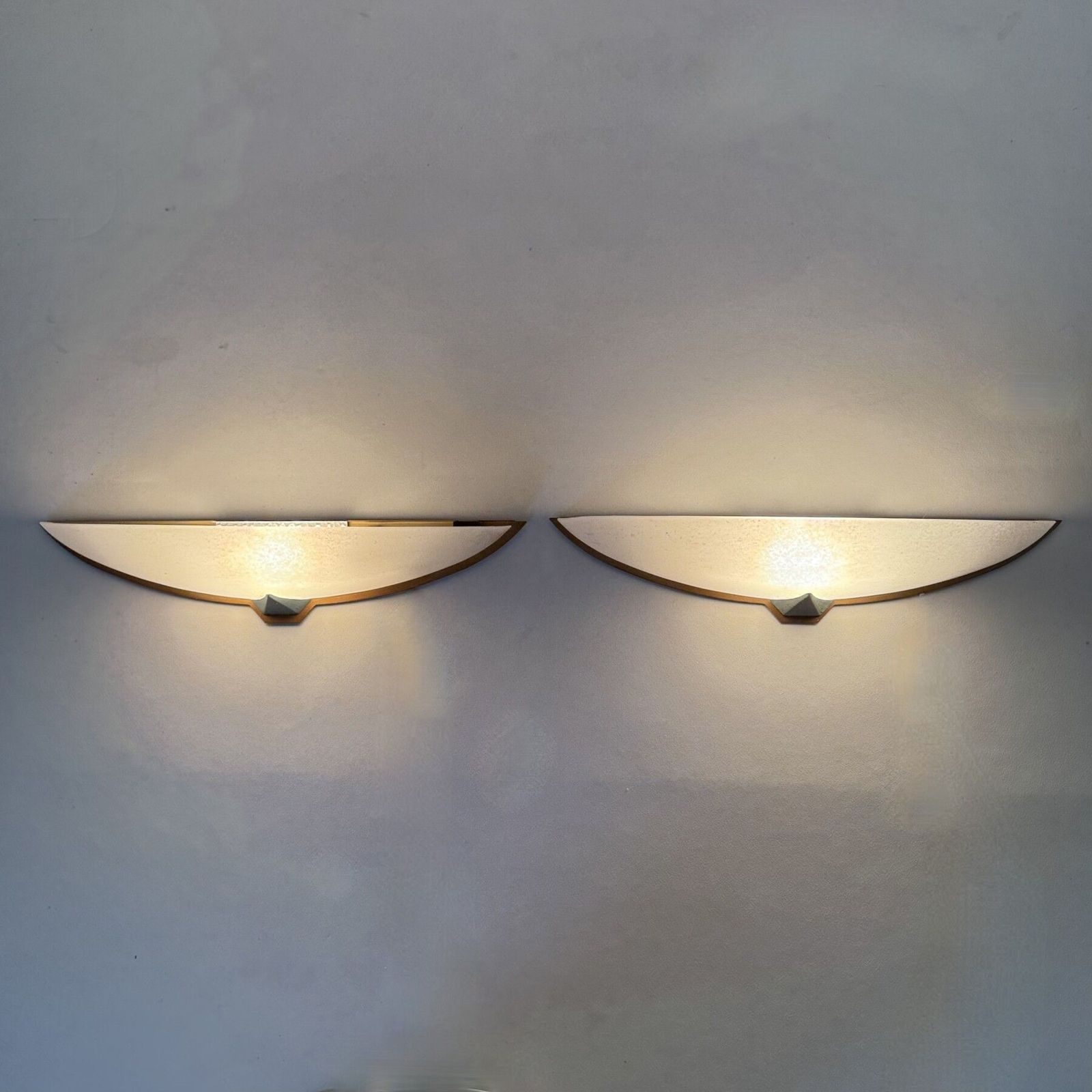 Paar Italiaanse Wandlampen Van Glas En Metaal, Jaren 1980 photo buy