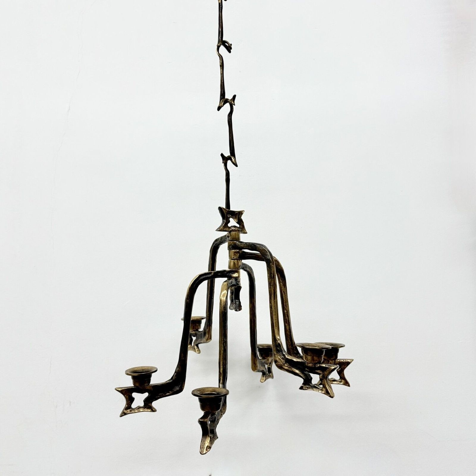 2735.0 Grote Brutalistische Bronzen Hangende Kandelaar, Jaren 1970 photo