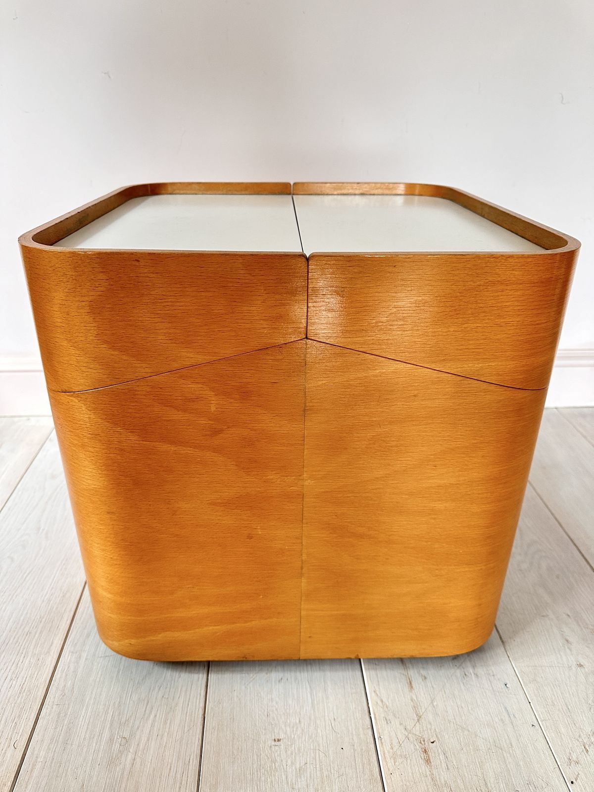 Mid Century Brian Long For John Alan Designs Cube Table On Castors With Lid photo for sale