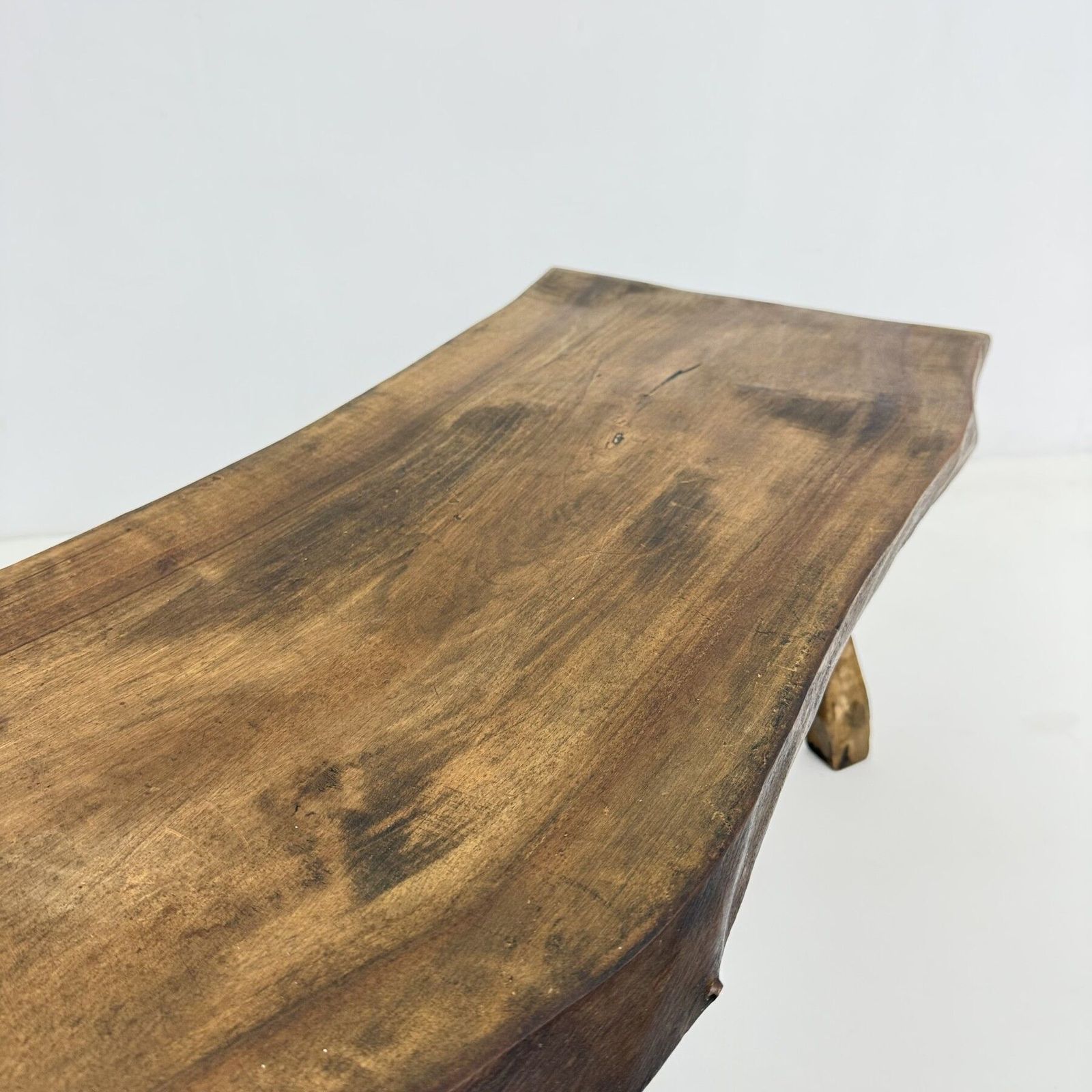 Brutalistisch Massief Houten Bijzettafel, Jaren 1970 photo Meubels