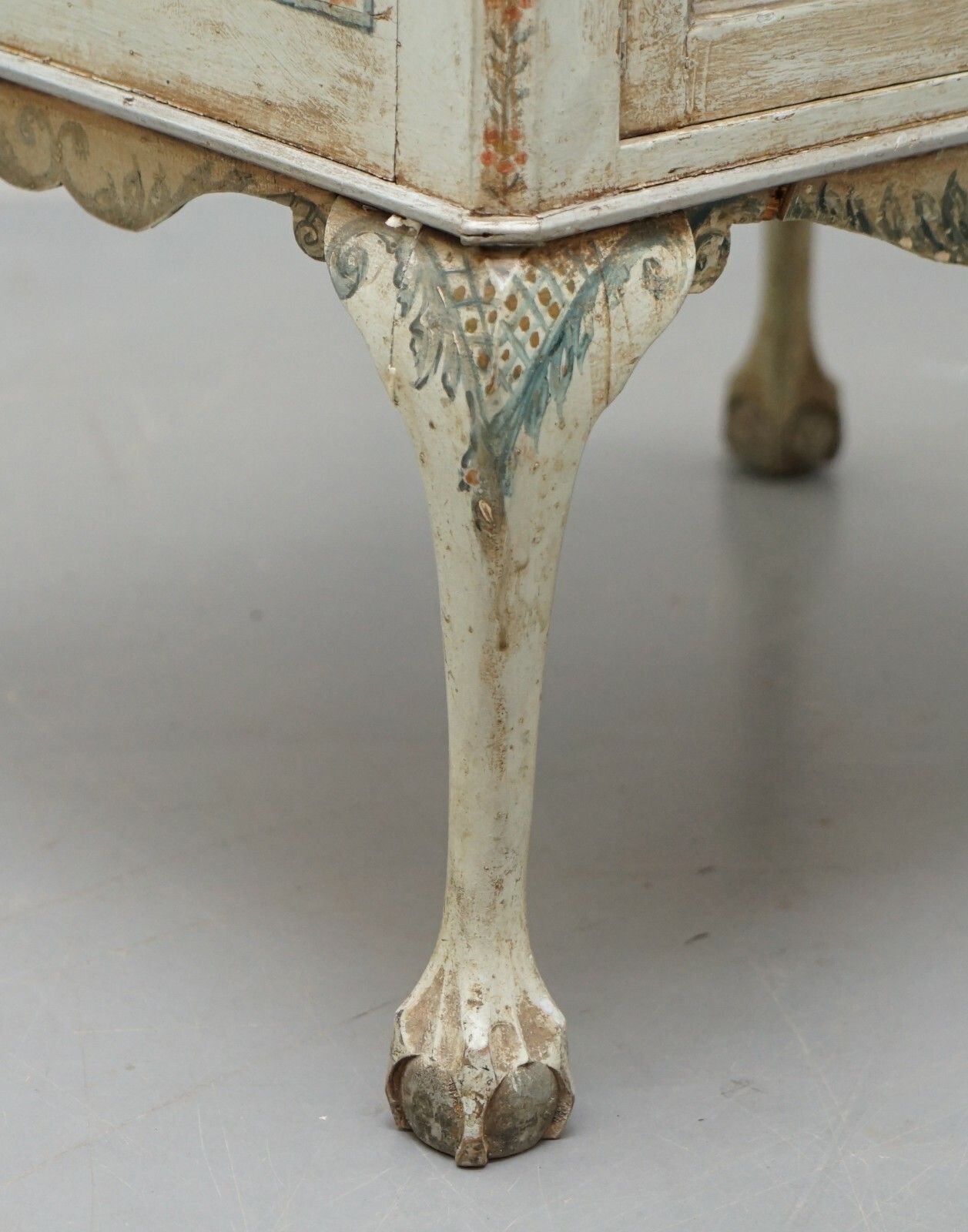 Rare Circa 1900 Hand Painted Claw & Ball Feet Side End Lamp Wine Table Cupboard photo vintage