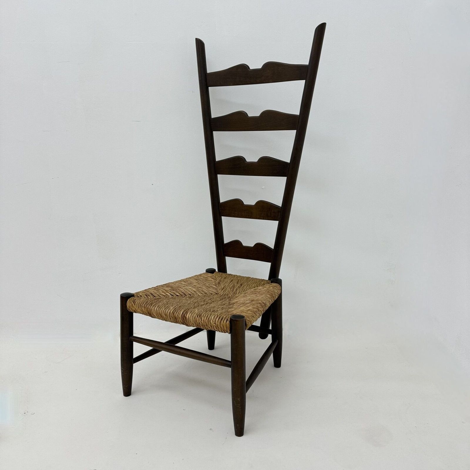 1641.0 Gio Ponti Fireside Ladder Chair In Walnut For Case E Giardino Italy , 1930s photo