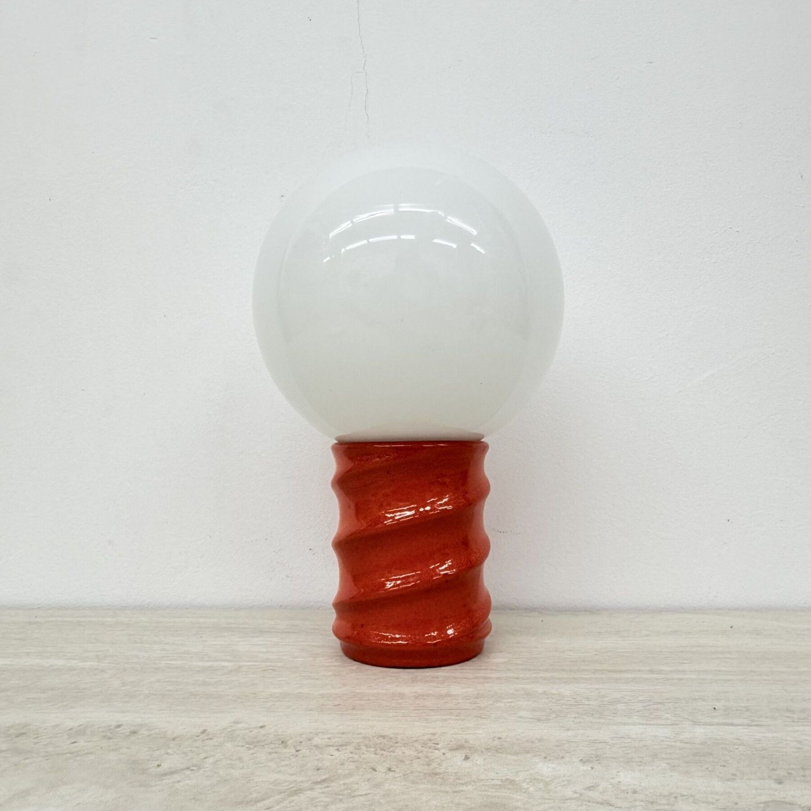 Vintage Keramieken Tafellamp Met Glazen Bol, Jaren 1970