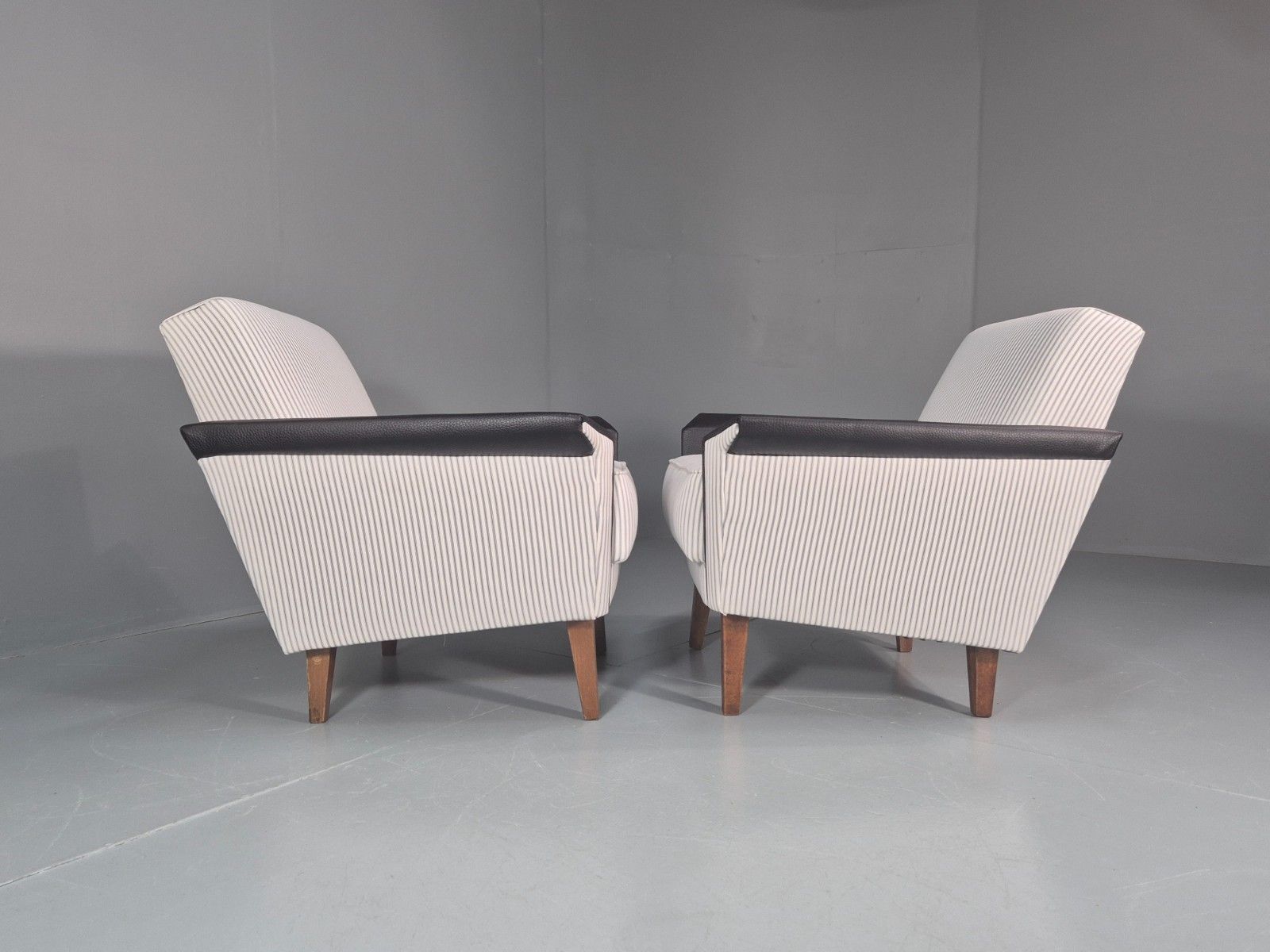 photo vinterior 2 Mid Century Lounge Chairs Vintage Danish 1950s New Upholstery  Eb10982 Mnor