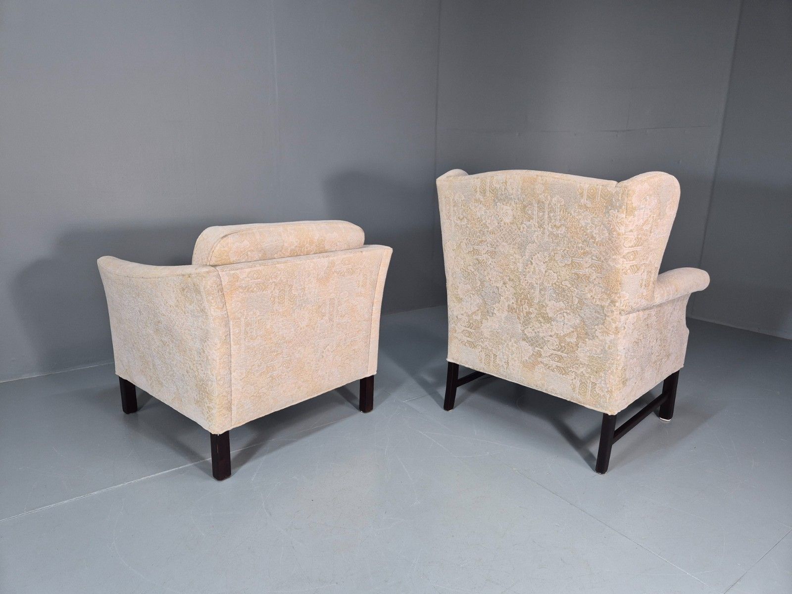 photo furniture 2 1970s Retro Lounge Chairs Danish Floral Cream Upholstery Eb10764 Vclo