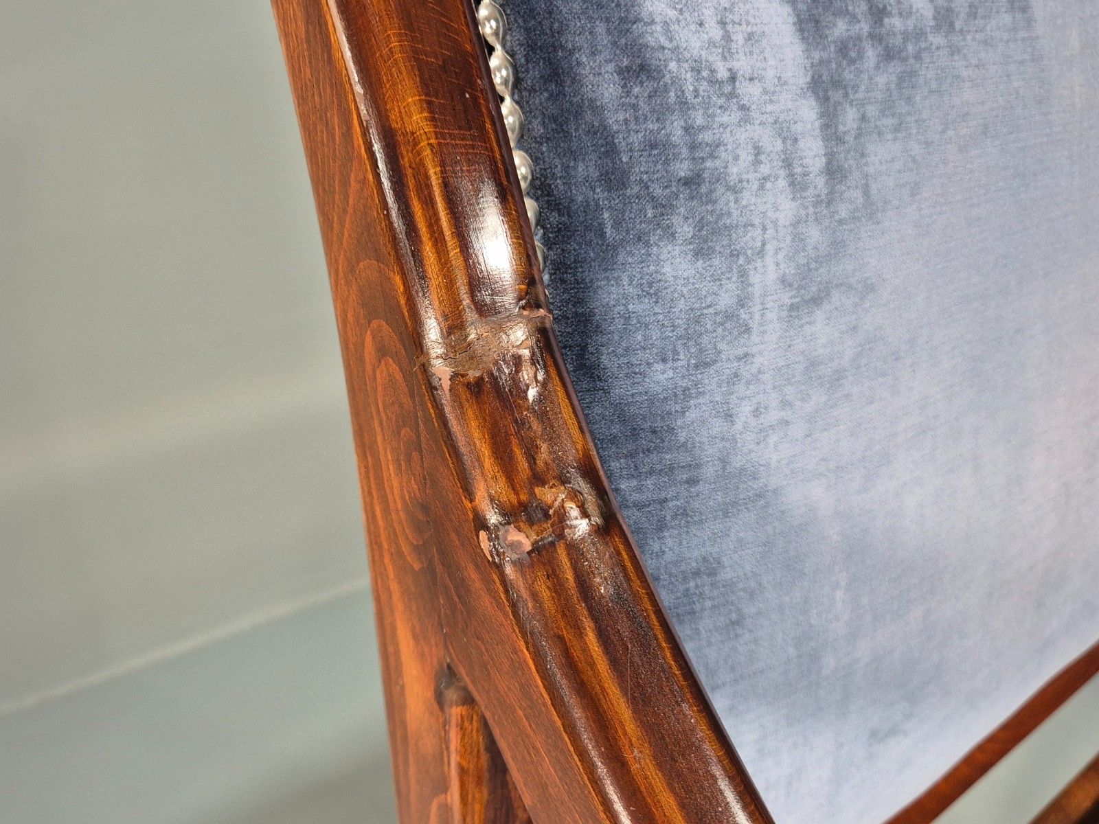 photo vintage 2 Regency Scroll Arm Saloon Chairs 20th Century Reproduction Eb10610 Mnor
