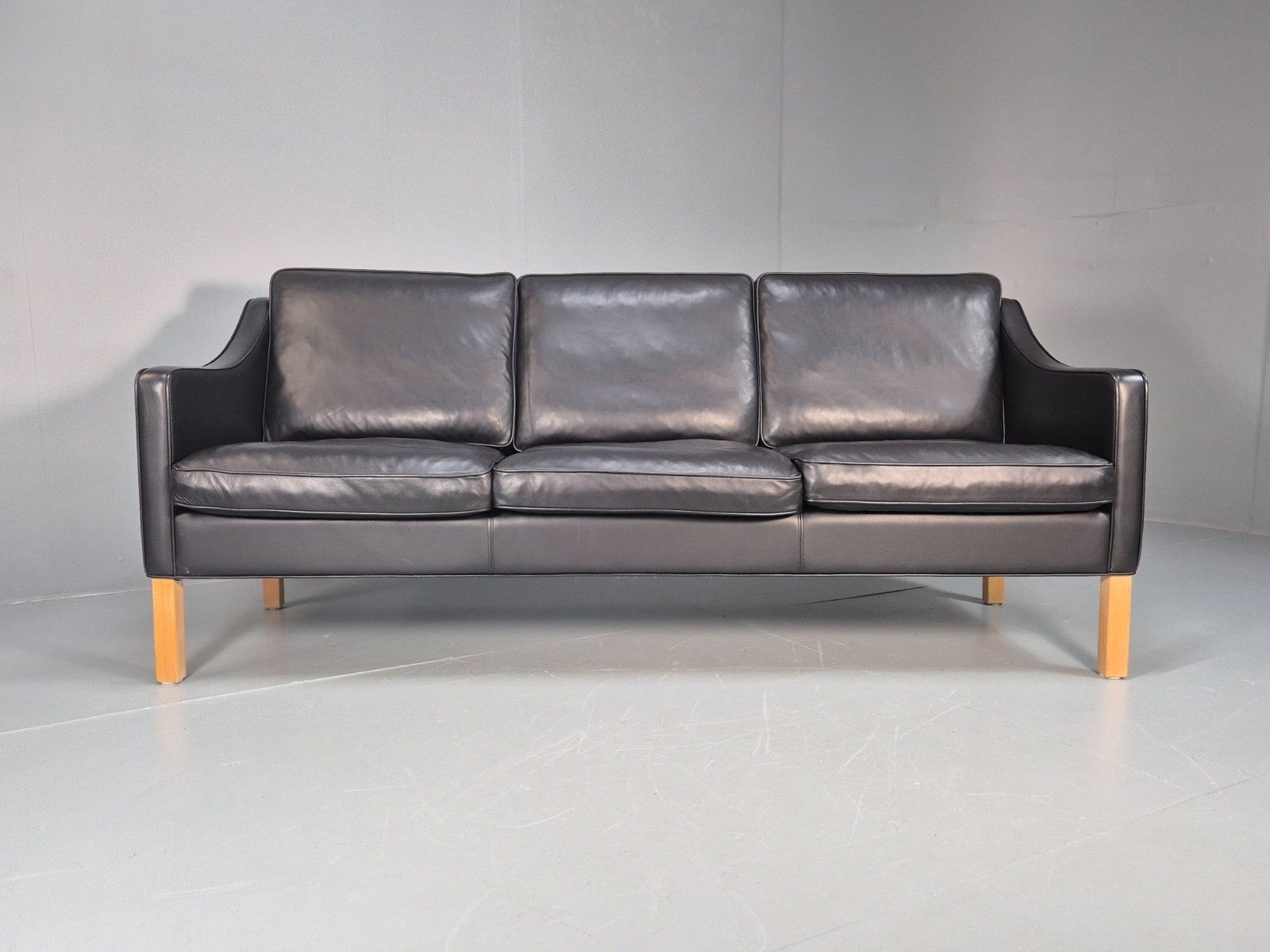 Vintage Hurup Danish 3 Seat Black Leather Sofa Mogensen 1980s Retro Eb9966 M3ss photo 600.0