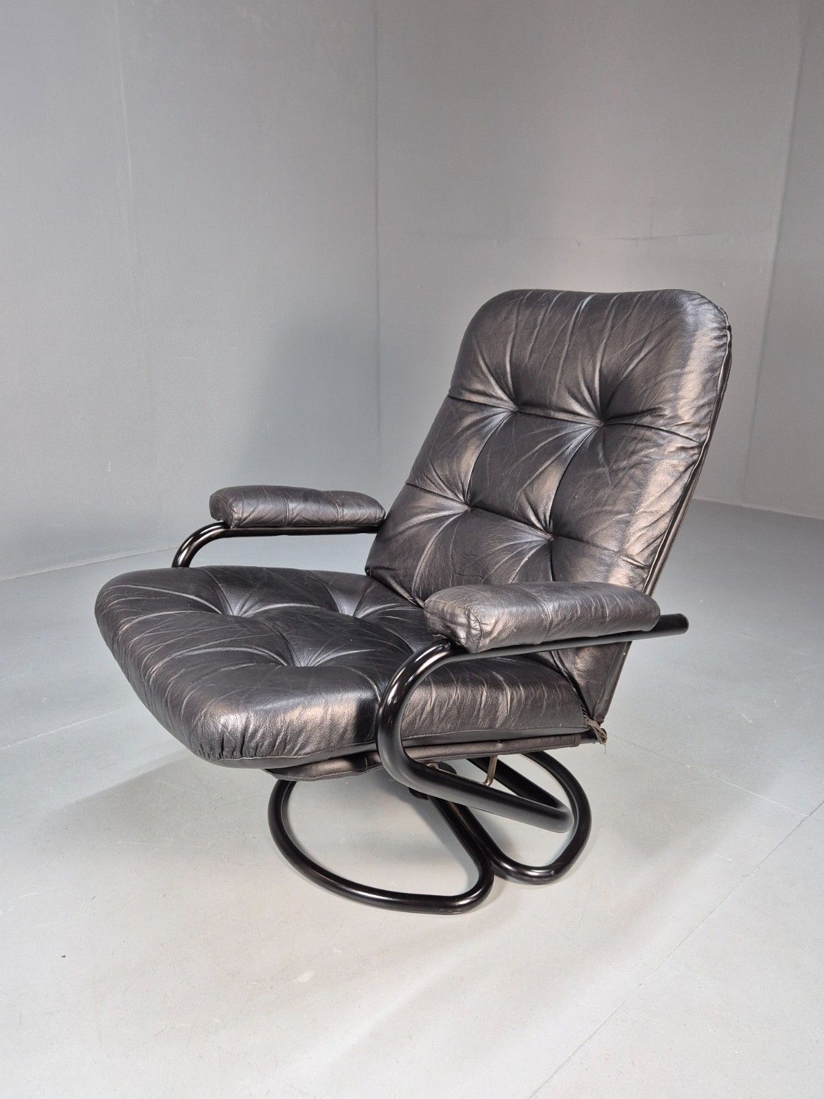 Vintage Danish 1980 Leather And Vinyl Swivel And Recline Chair Retro Eb9894 Mswi
