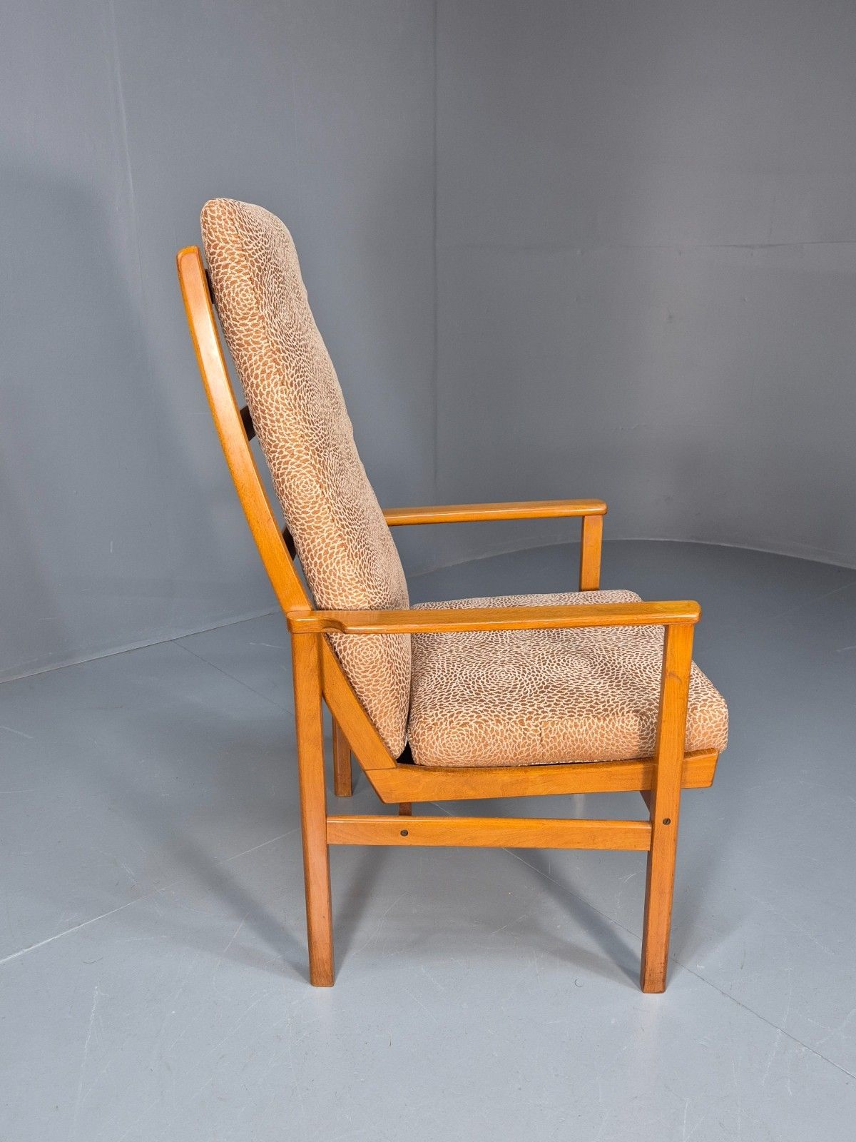 photo furniture Mid Century Lounge Chair Swedish Beech Frame New Upholstery Retro  Eb9882 Mnor