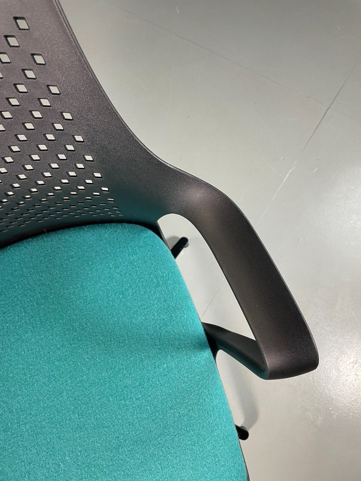Vintage Desk Chair Turquoise Black Plastic Calibre Mint 401 Eb6830 Mswi photo vintage