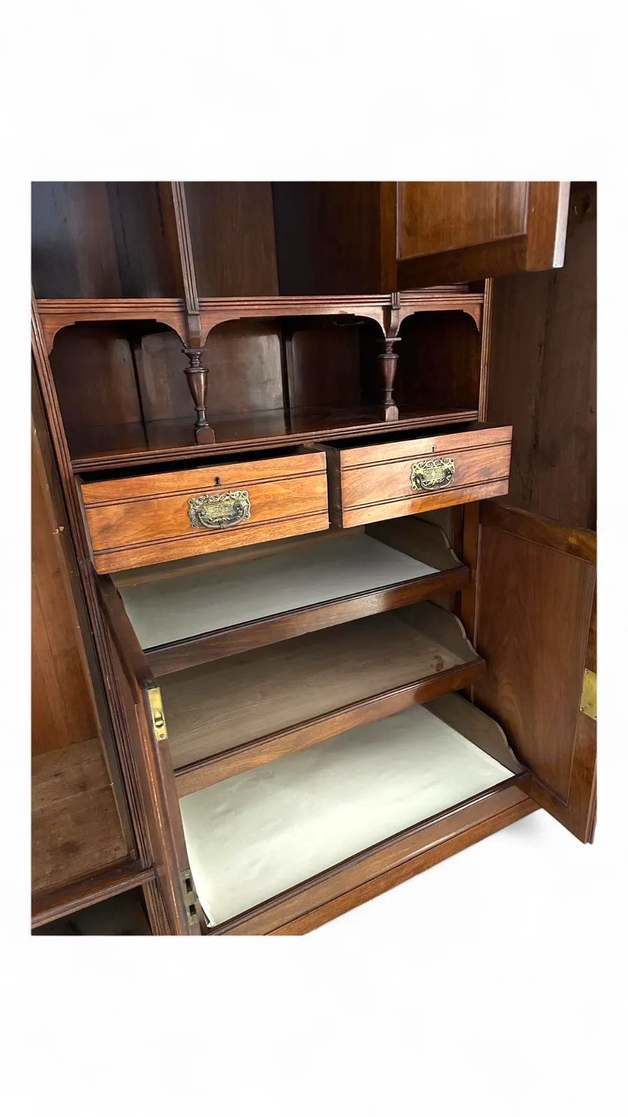 875.0 Wonderful Edwardian Oak Compactum Or Wardrobe C.1910 photo