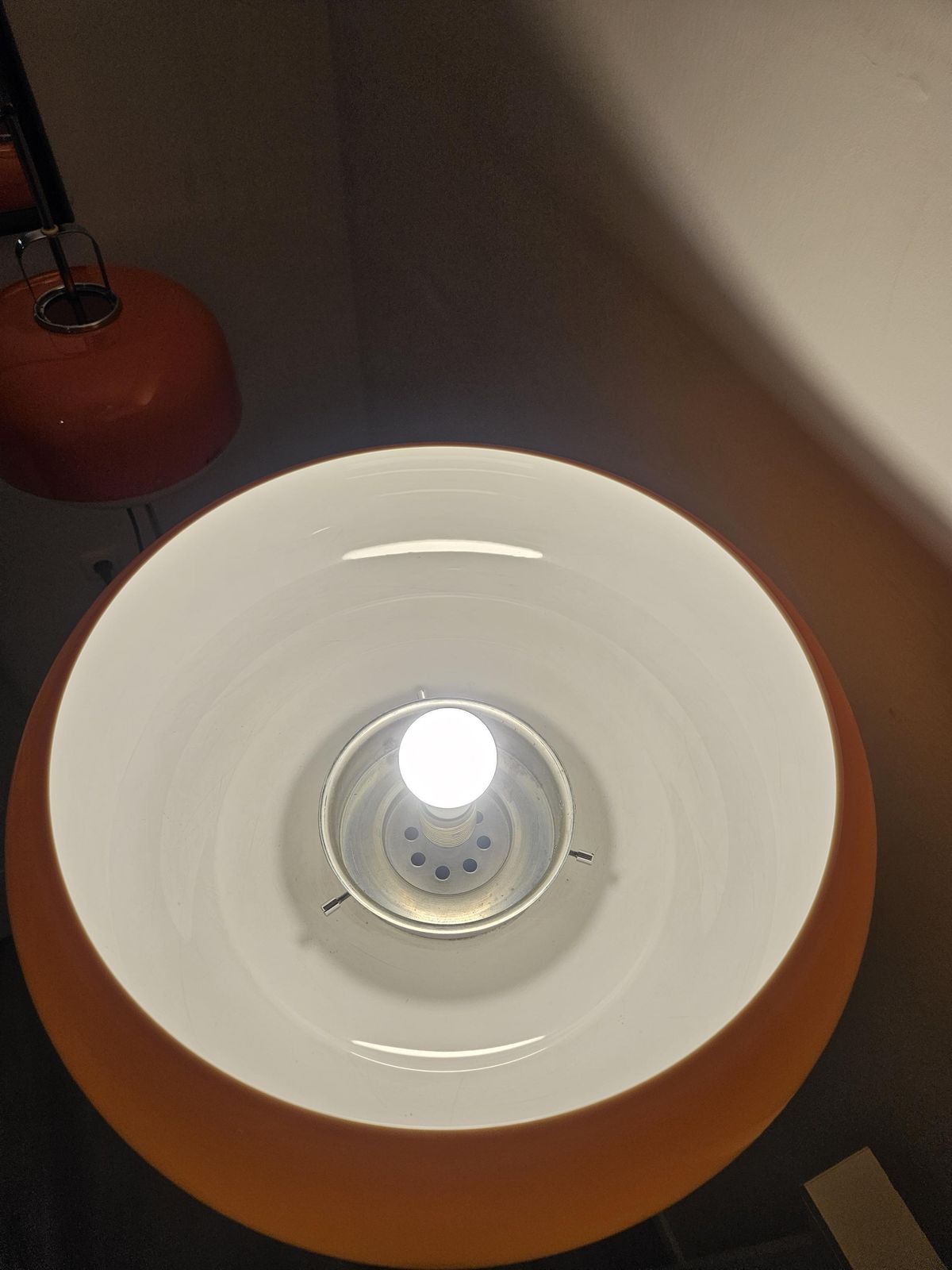 Vintage Mushroom Meblo Guzzini Floor Lamp: 1970s Space Age Caramel Brown Light photo Lighting