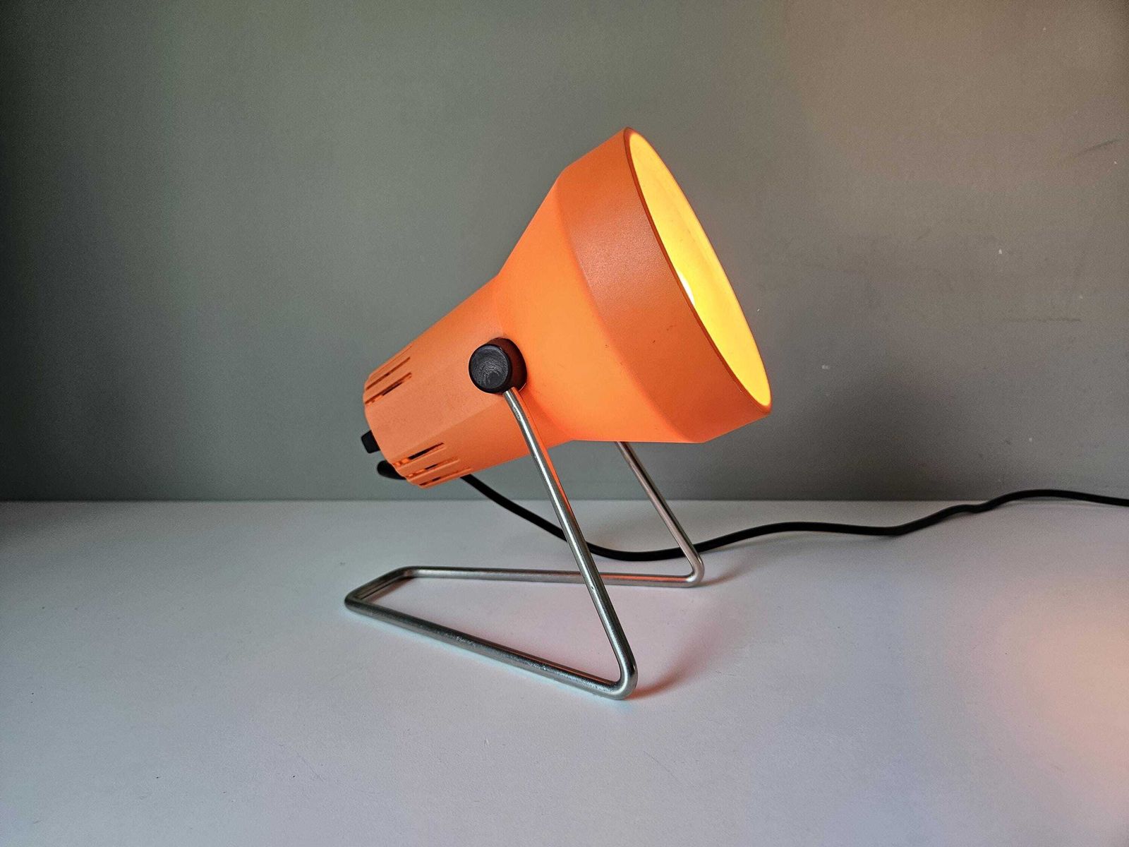 Vintage Infra Red Lamp, 60's Osram Table Lamp, Desk Lamp, Infra Red Heath Light, Retro Light, Space Age Lamp, Mid Century Lamp, Mcm Lamp photo for sale