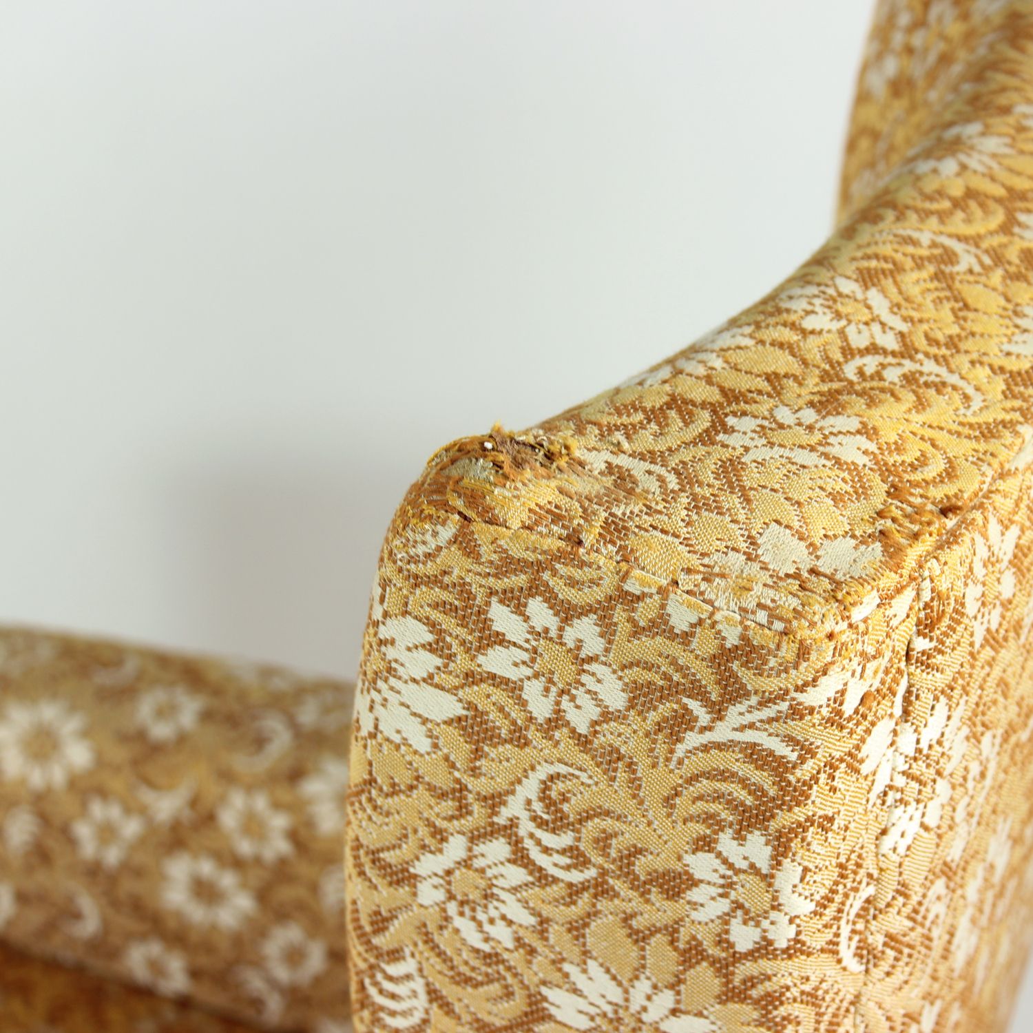 Midcentury Wingchair On Wheels By Antonin šuman For Ton, Czechoslovakia 1960s photo vintage