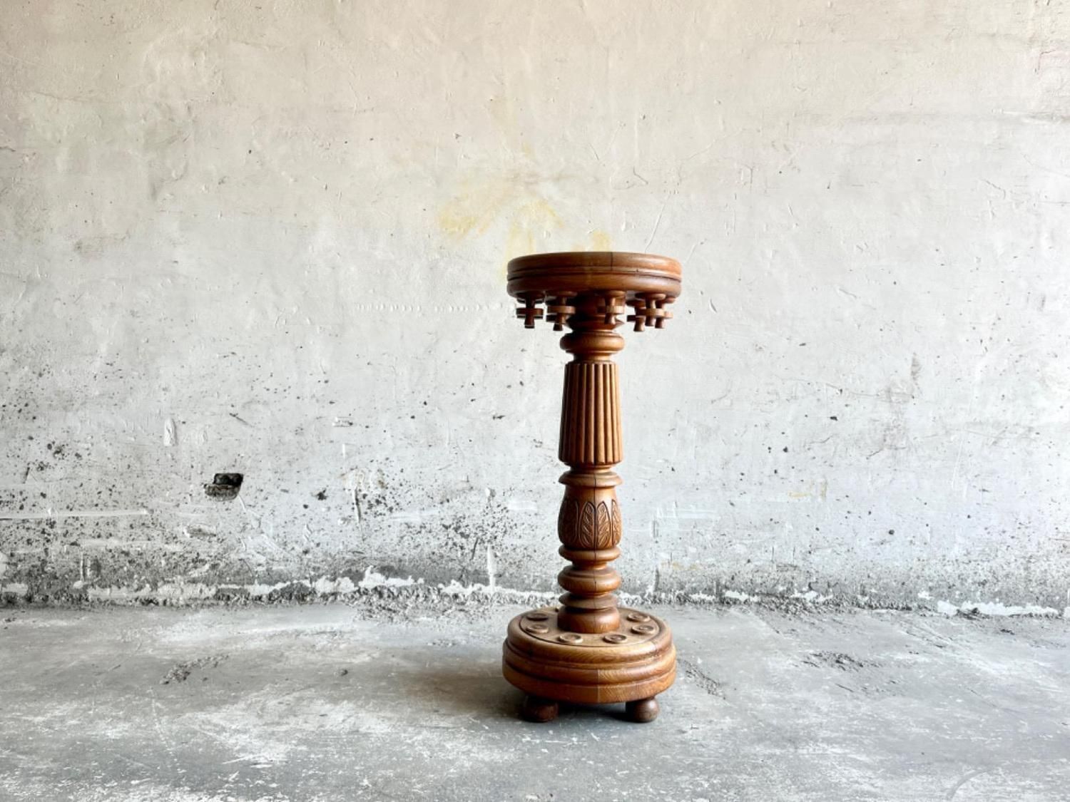 Decorative Oak Wooden Pilar photo for sale