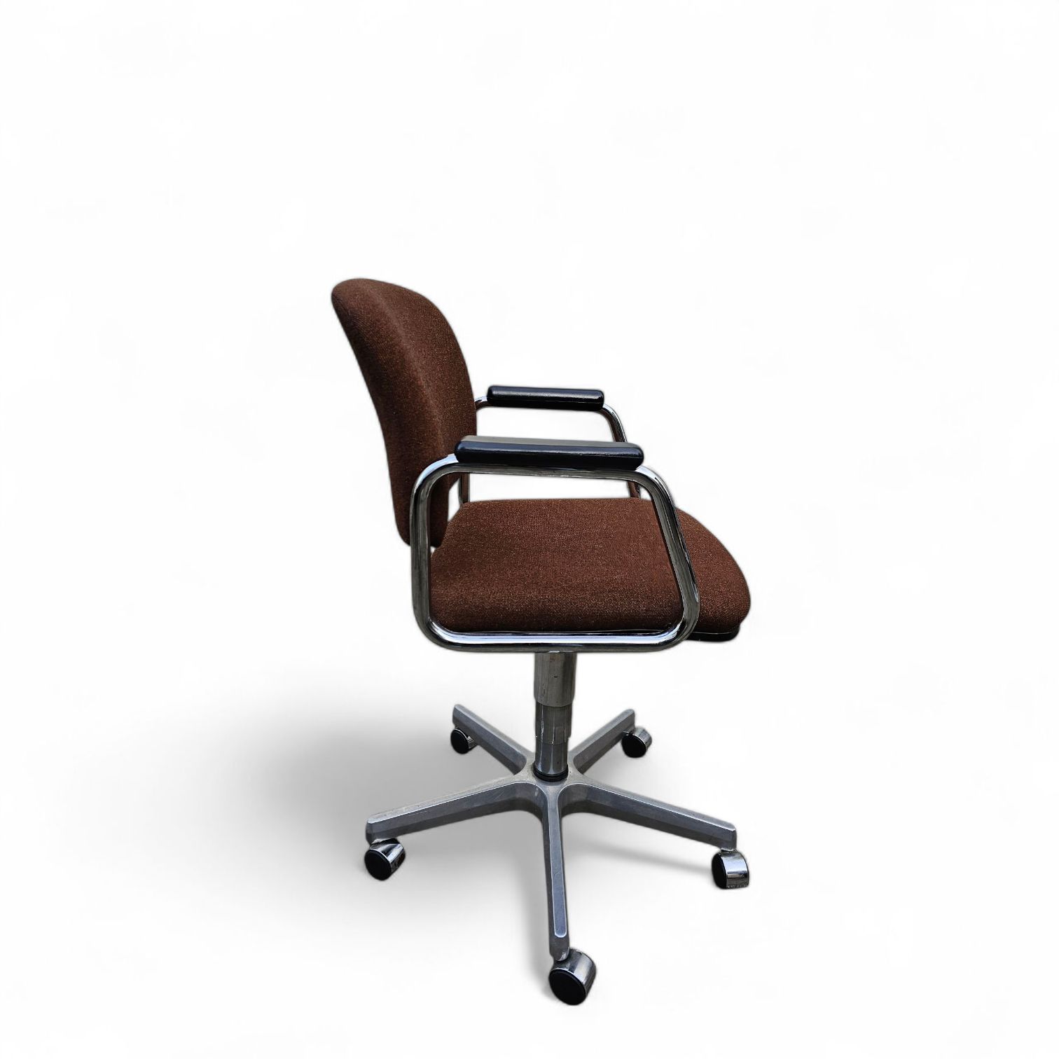 photo furniture Röder Und Söhne / 1970's / Desk Chair / Miller Borgsen